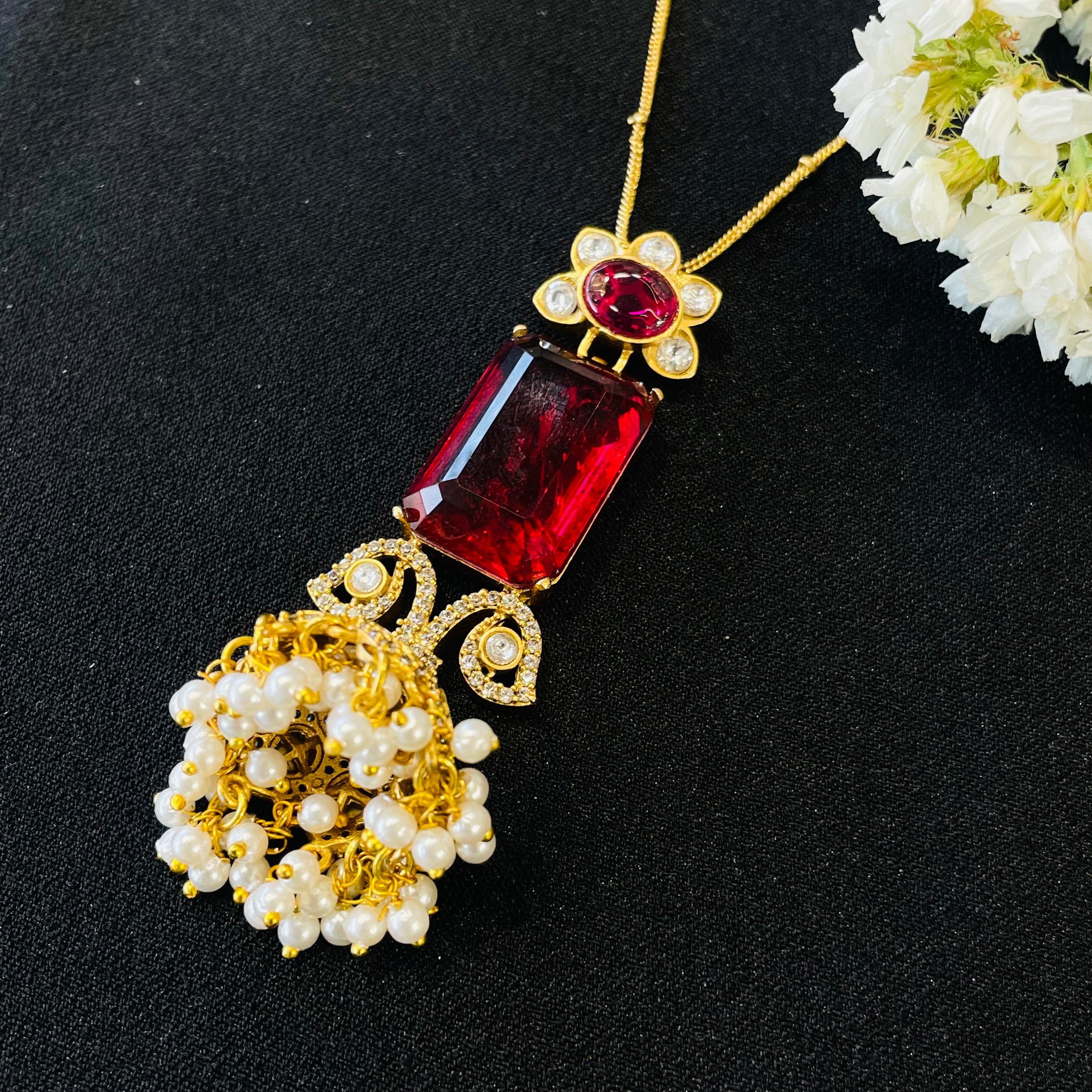 Nayaab jhumki Neckpiece