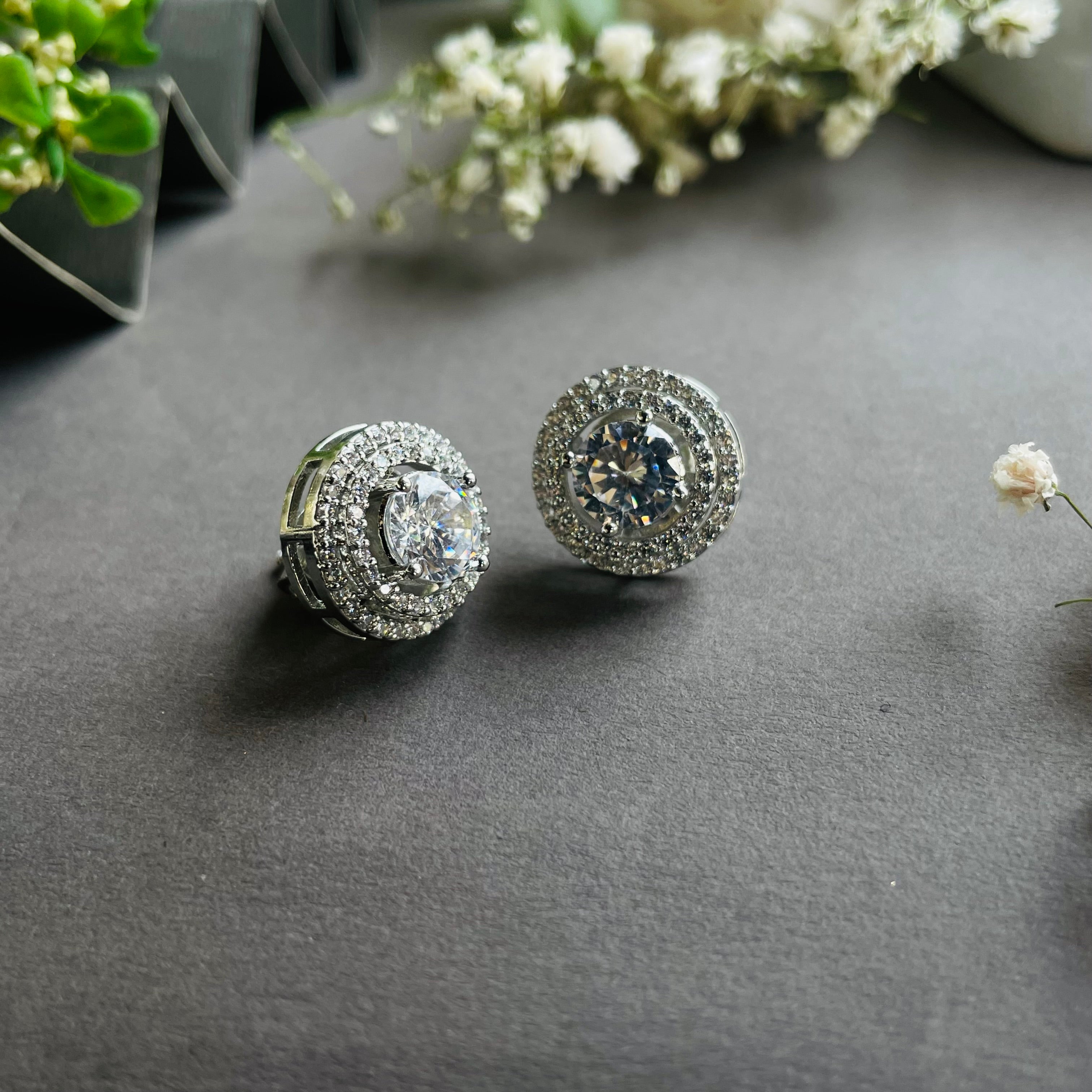 Ad Buffy studs