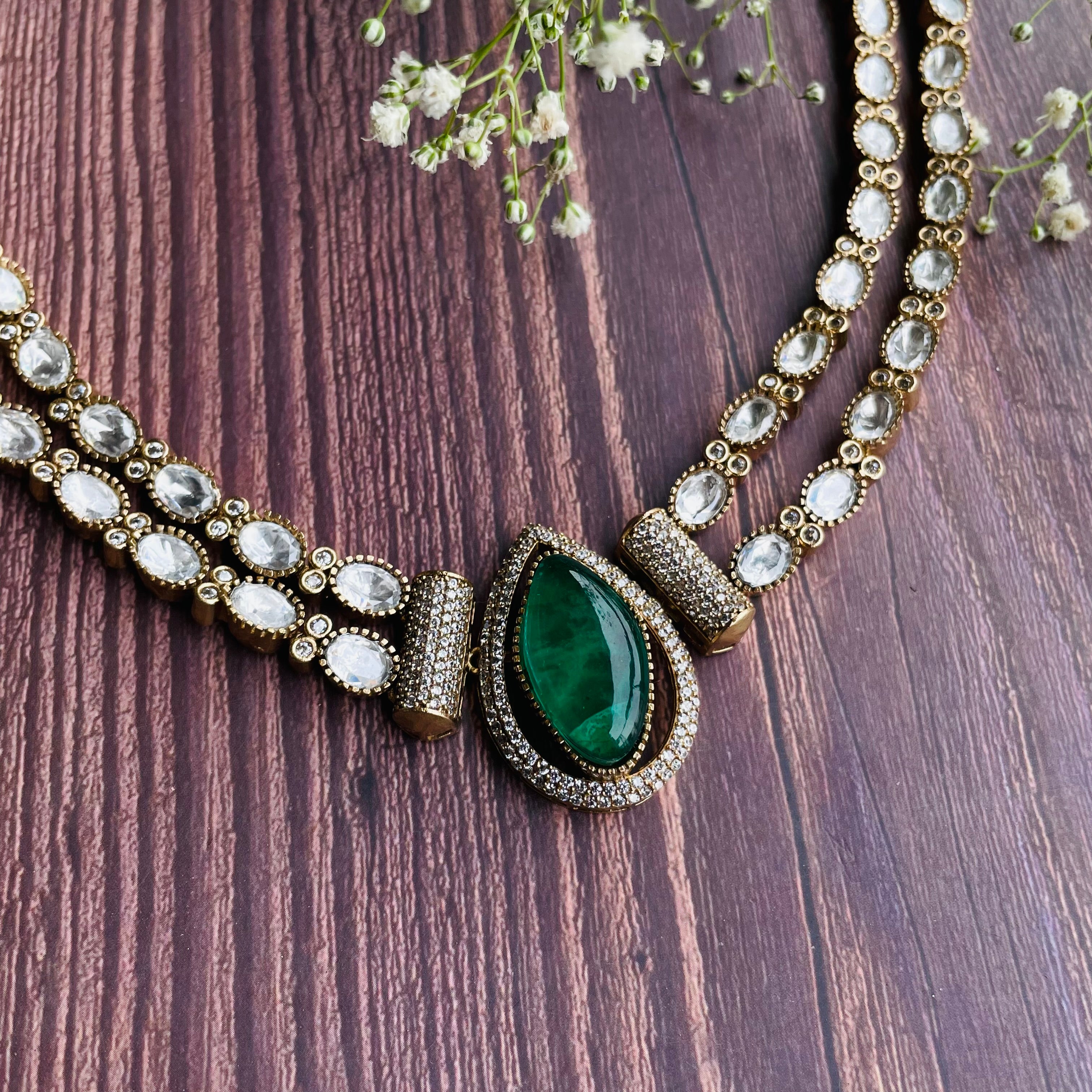 Nayaab Alima Polki Neckpiece