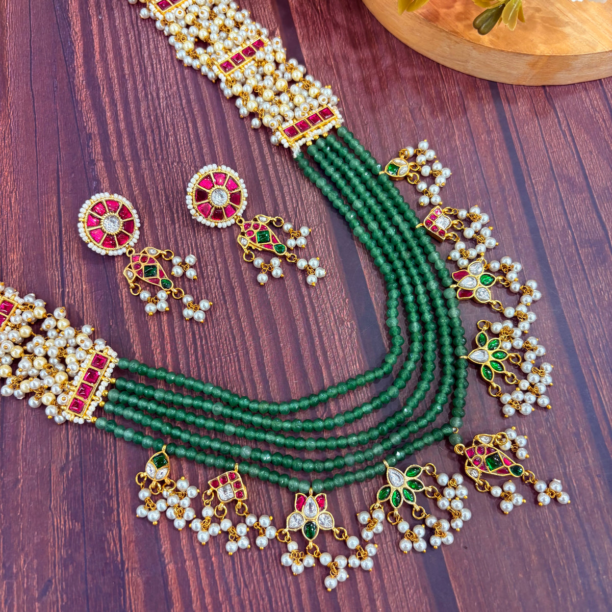 Nayaab Riya Neckpiece
