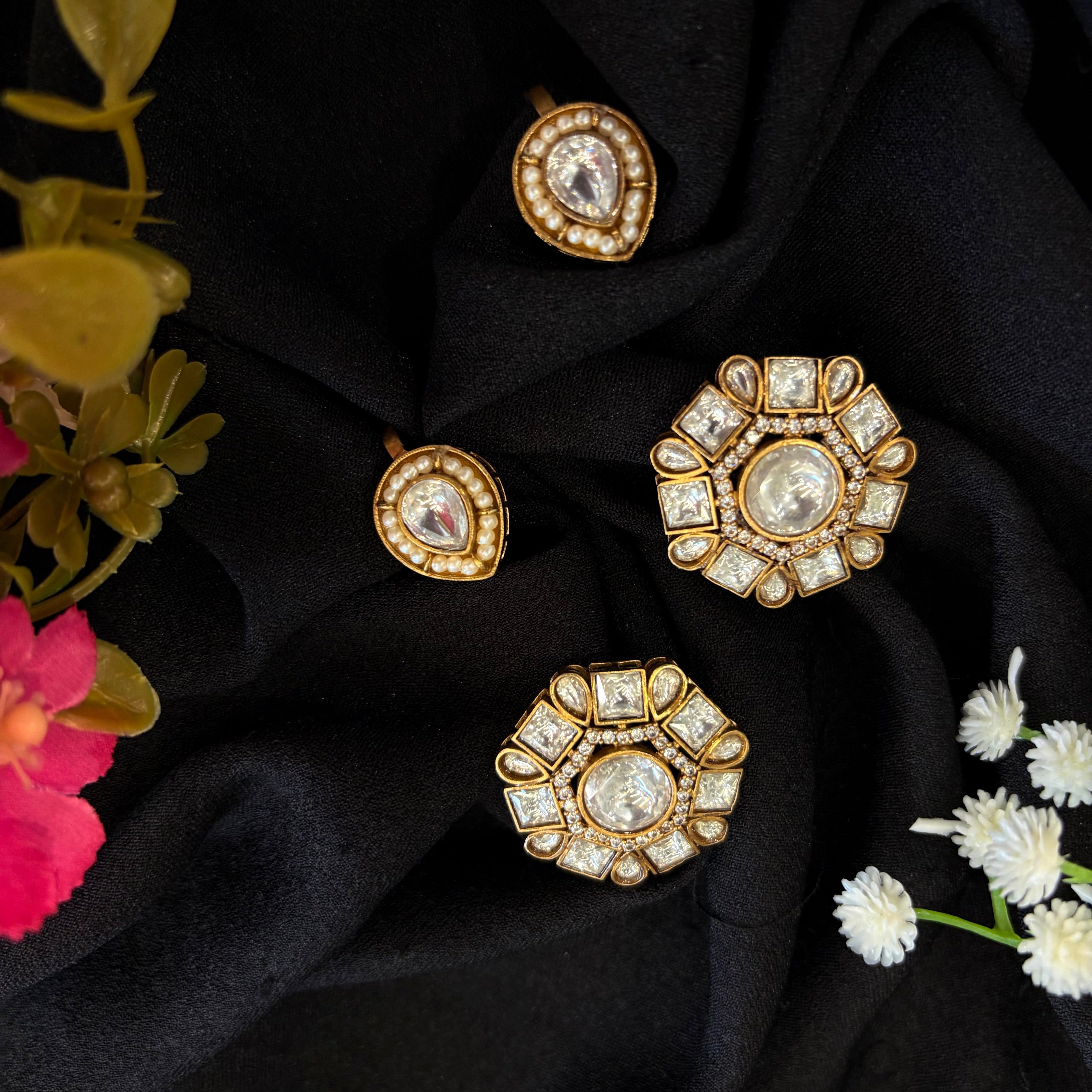Nayaab Aarika Ear Cuff