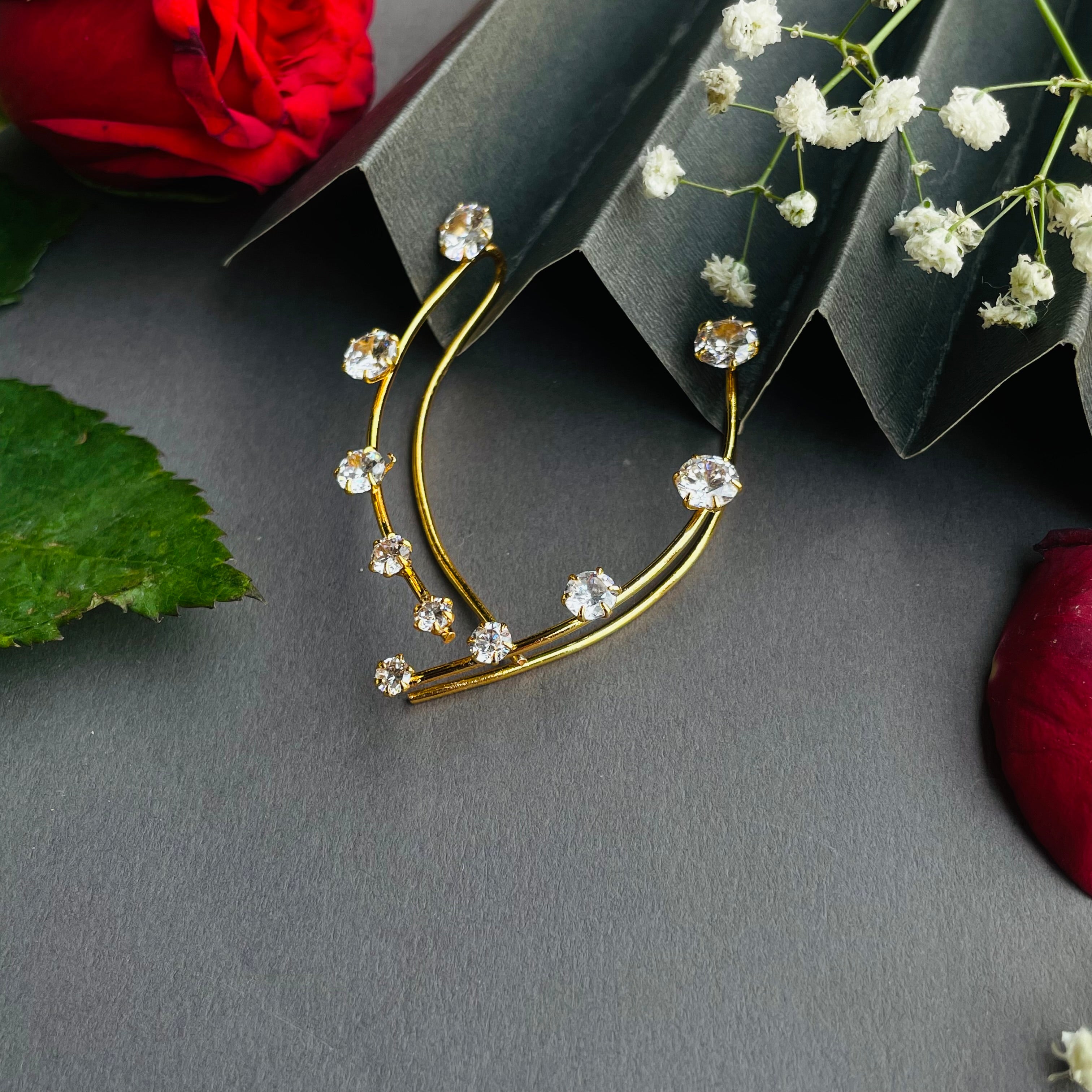 Ad Lyra earcuff