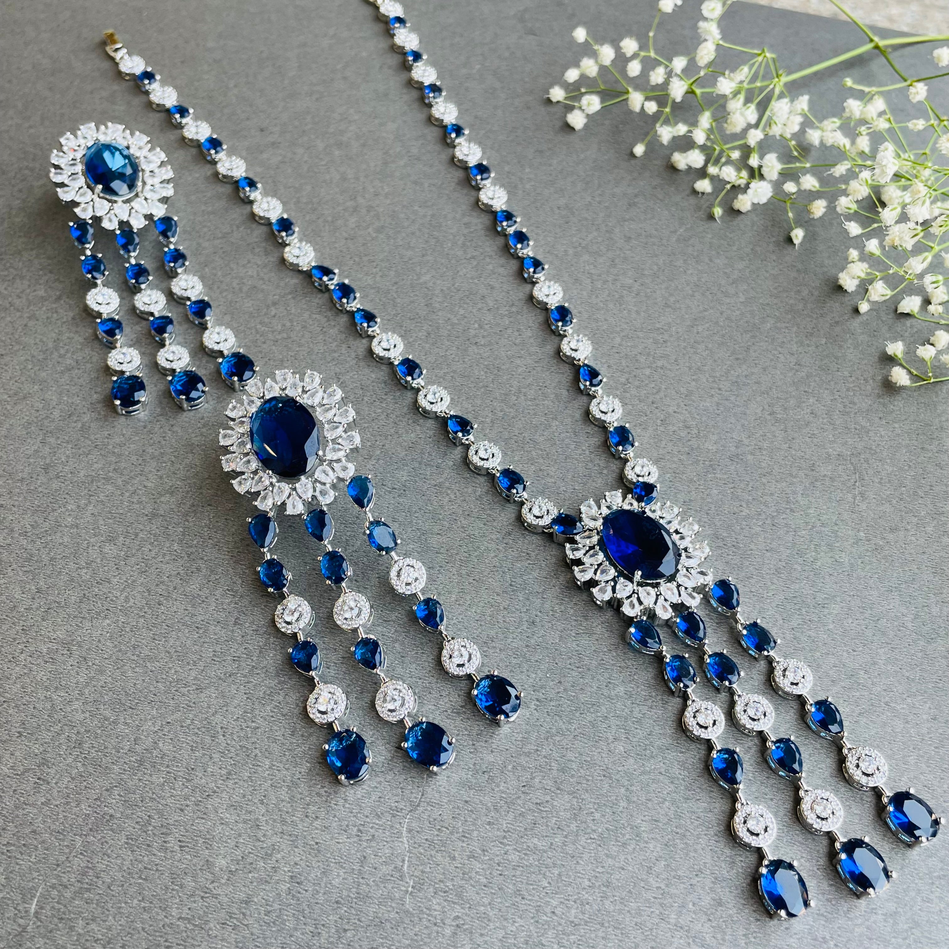 Ad Mahi Neckpiece