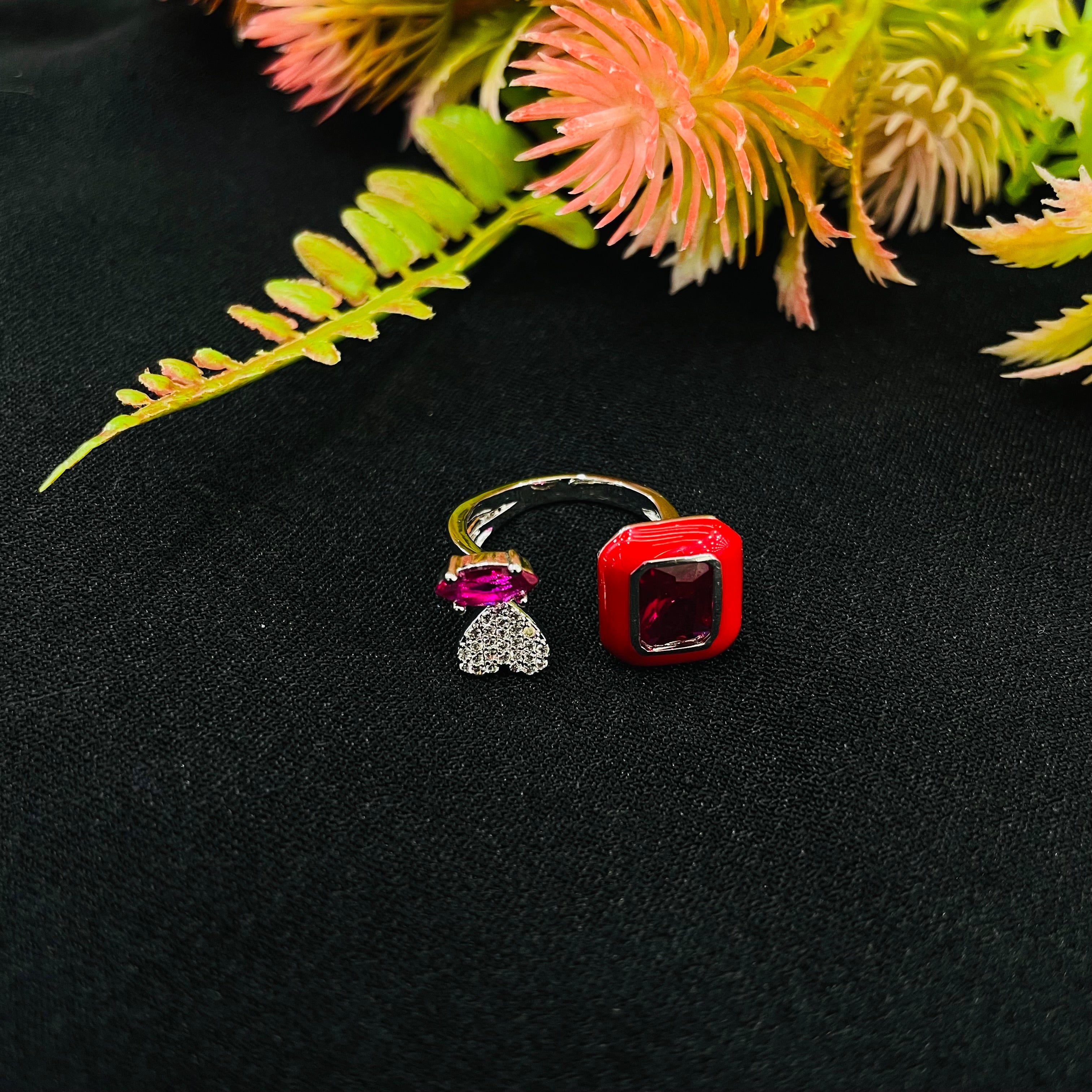 Ad Aster Ring