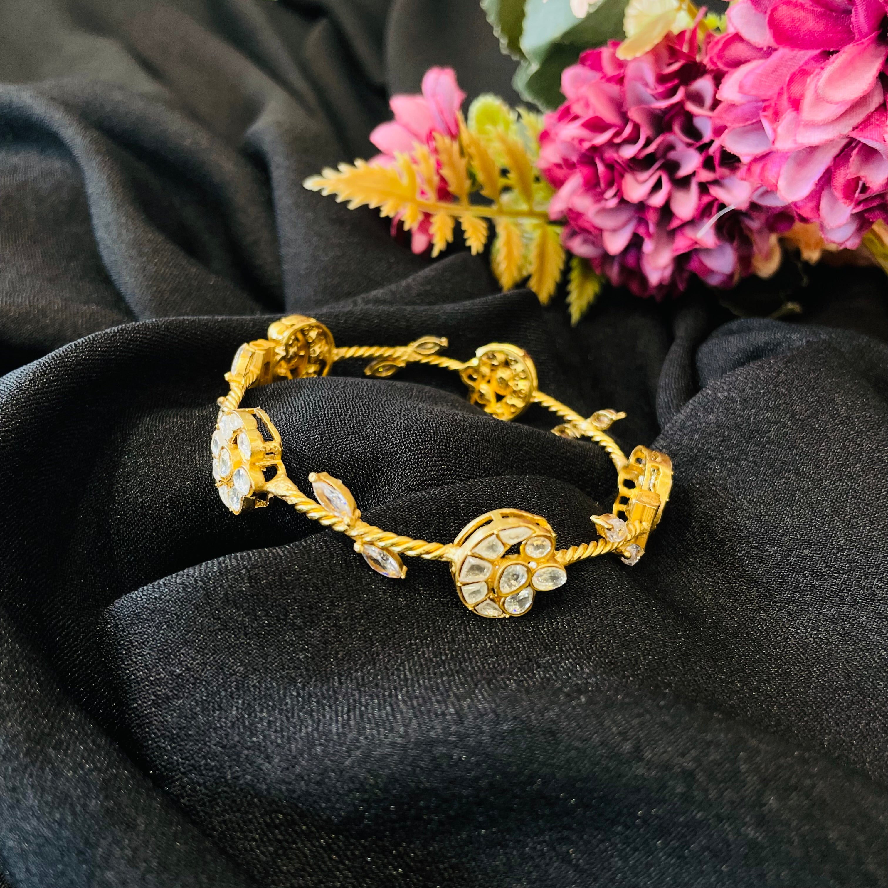 Nayaab Rubi Polki Bangles