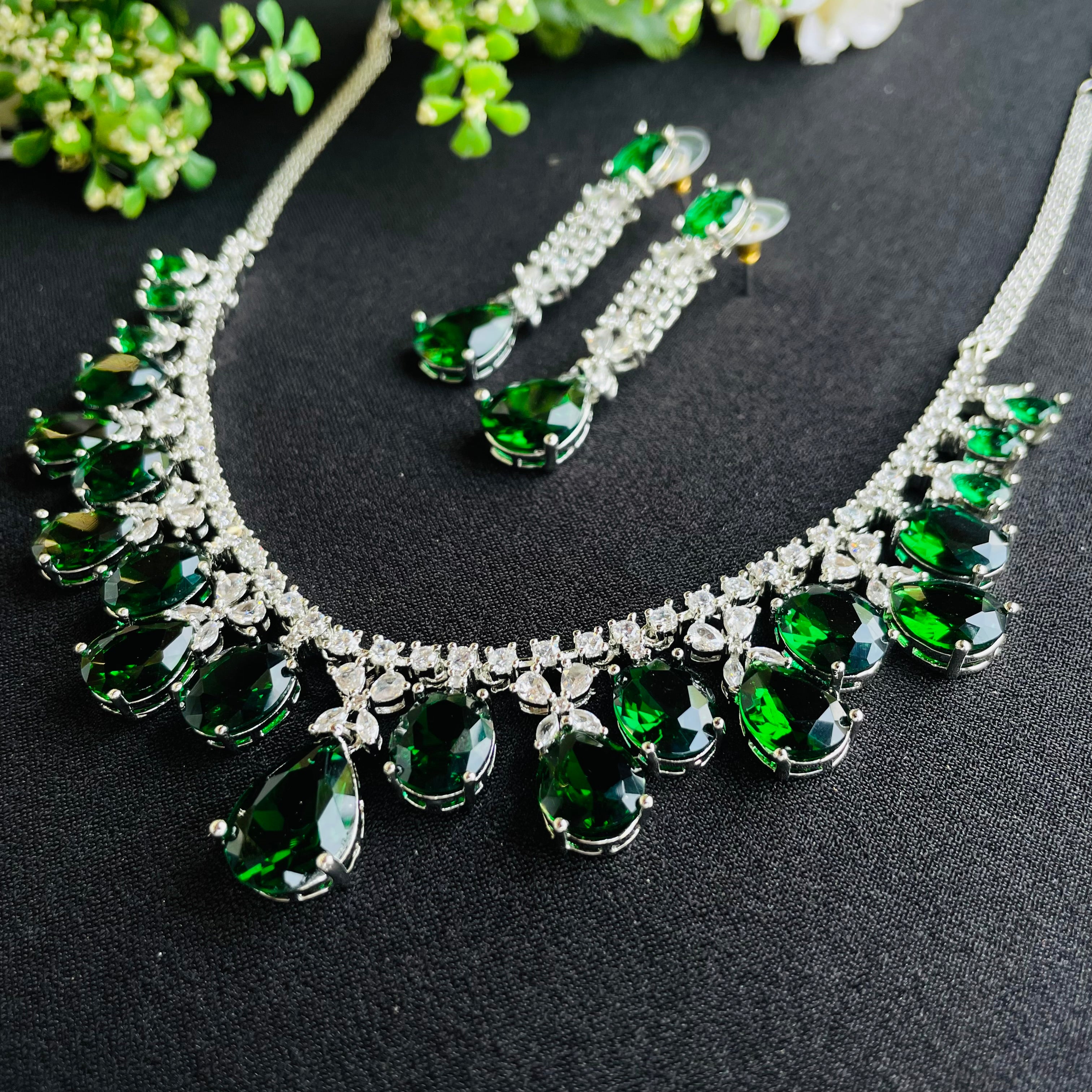 Ad Hazel Neckpiece