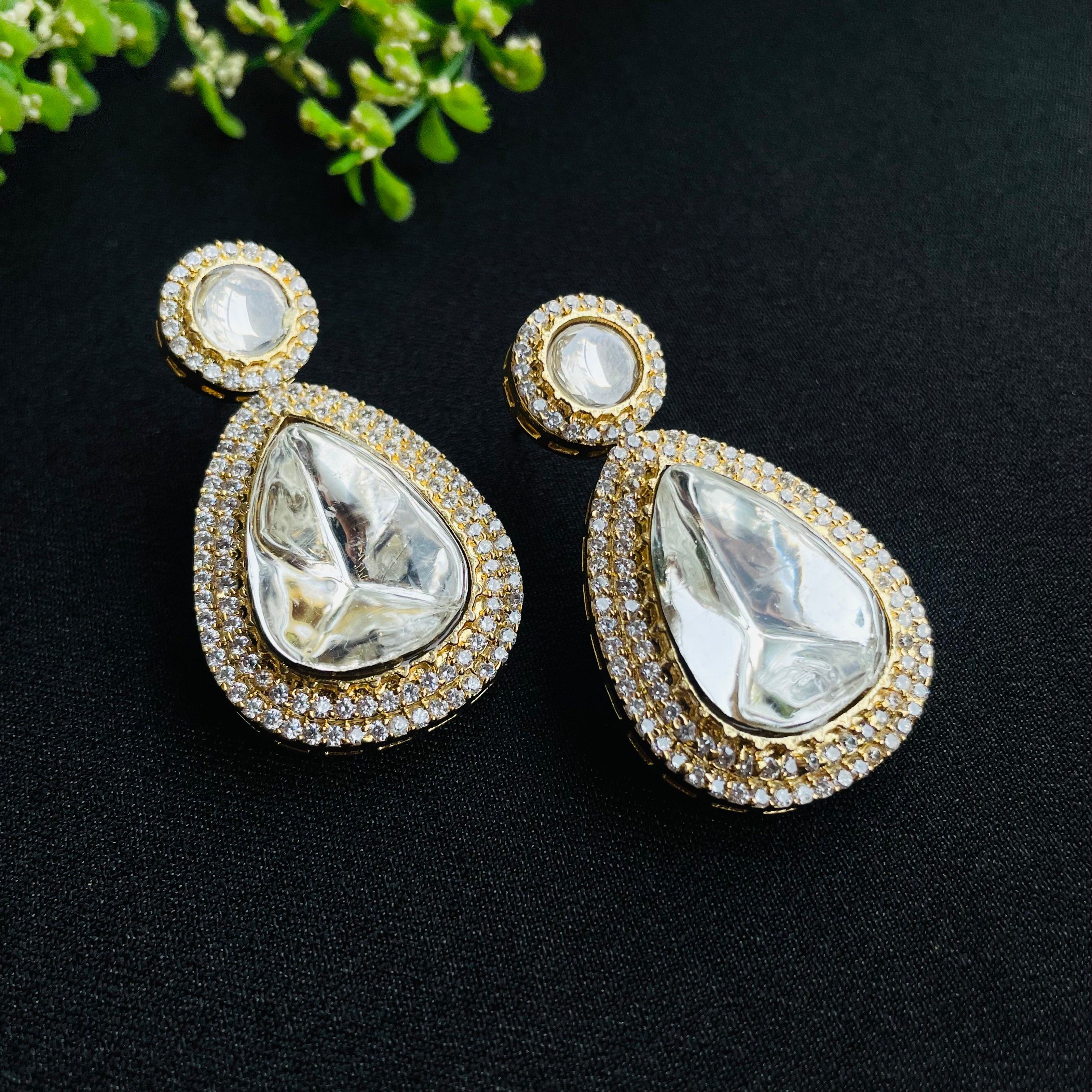 Nayaab Drop Polki pendant Neckpiece