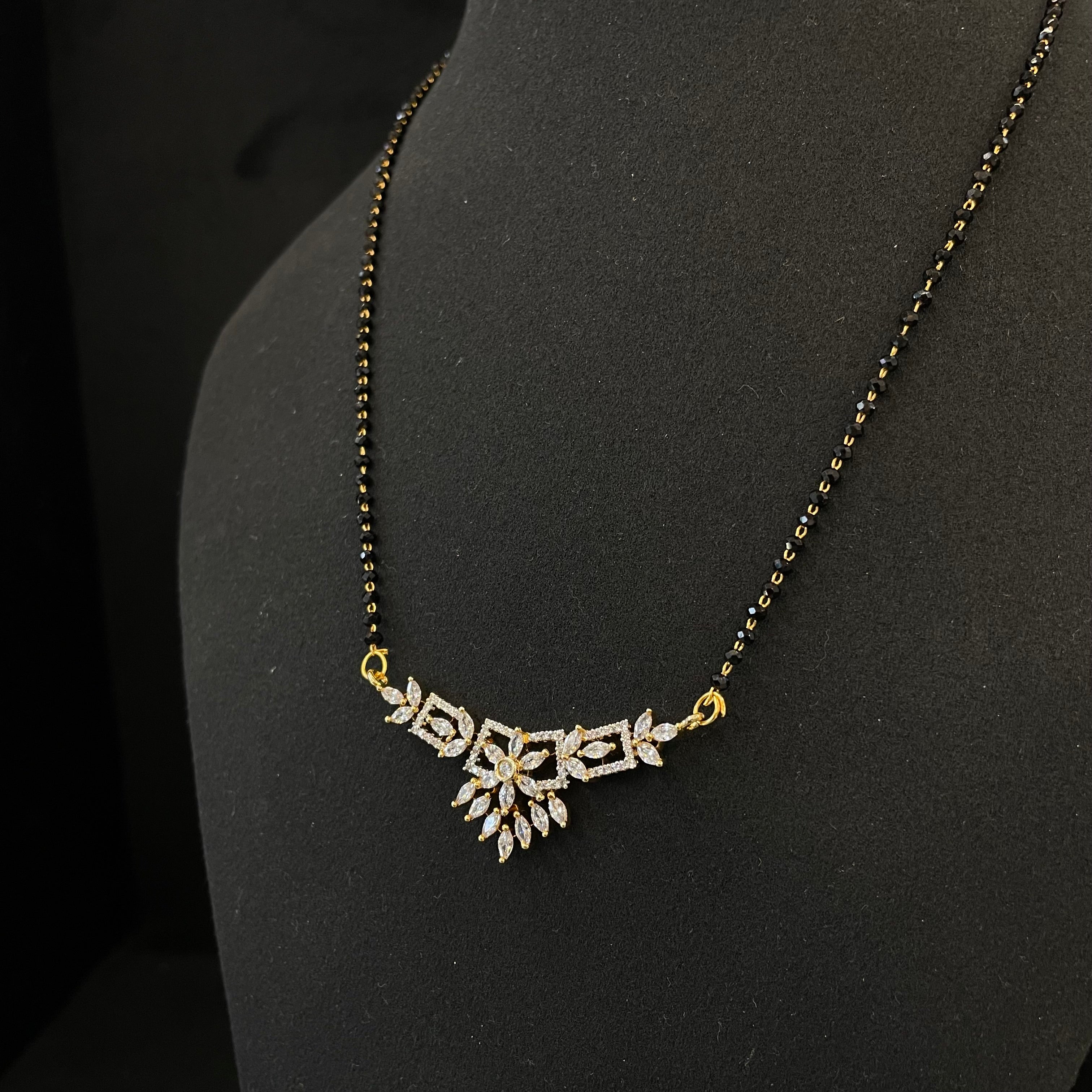 Ad Amaira Mangalsutra