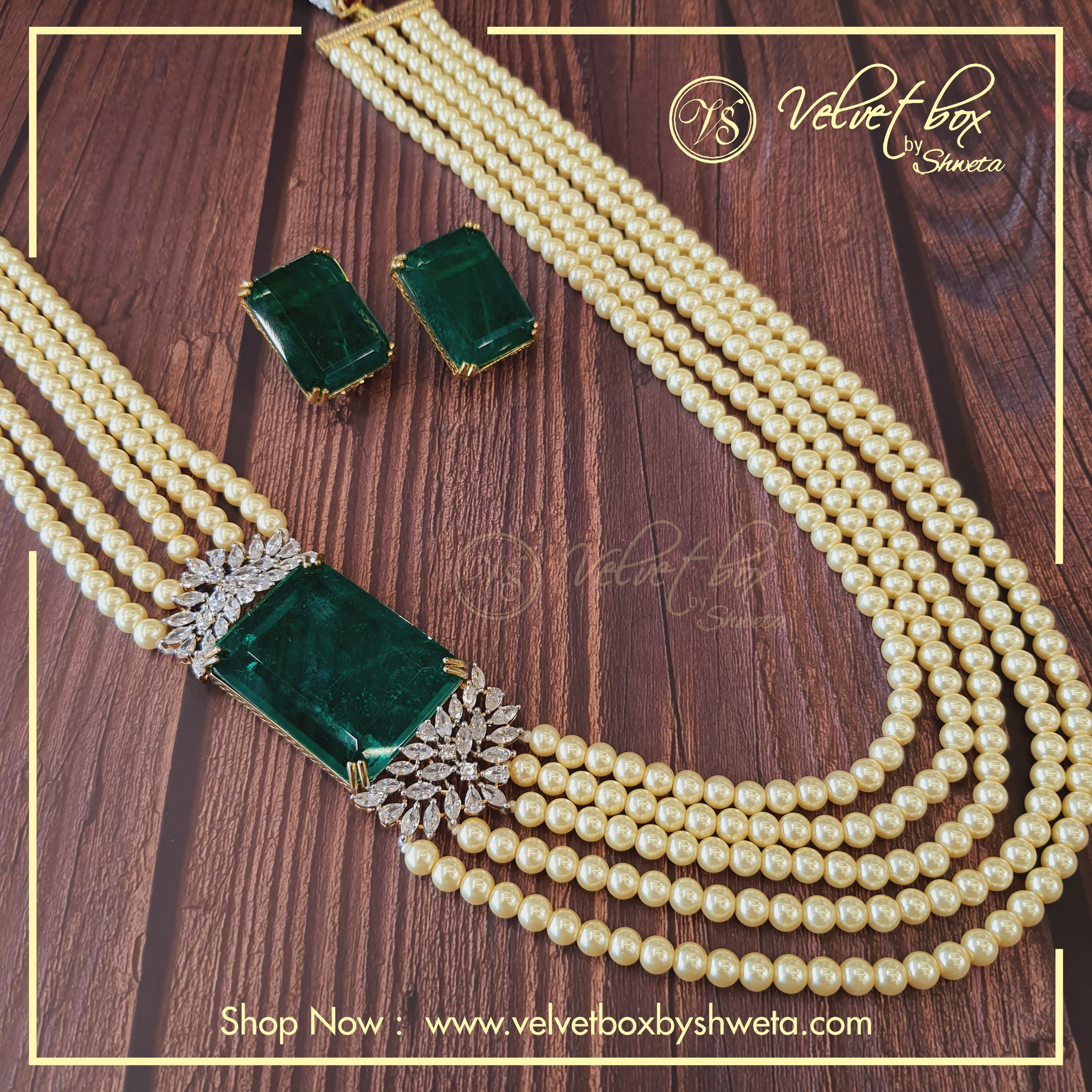 Nayaab Romy Pearl Neckpiece