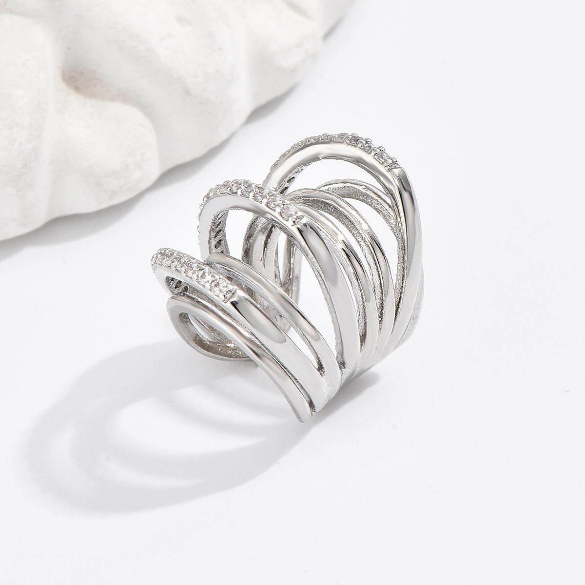 Layla Marin Earcuff