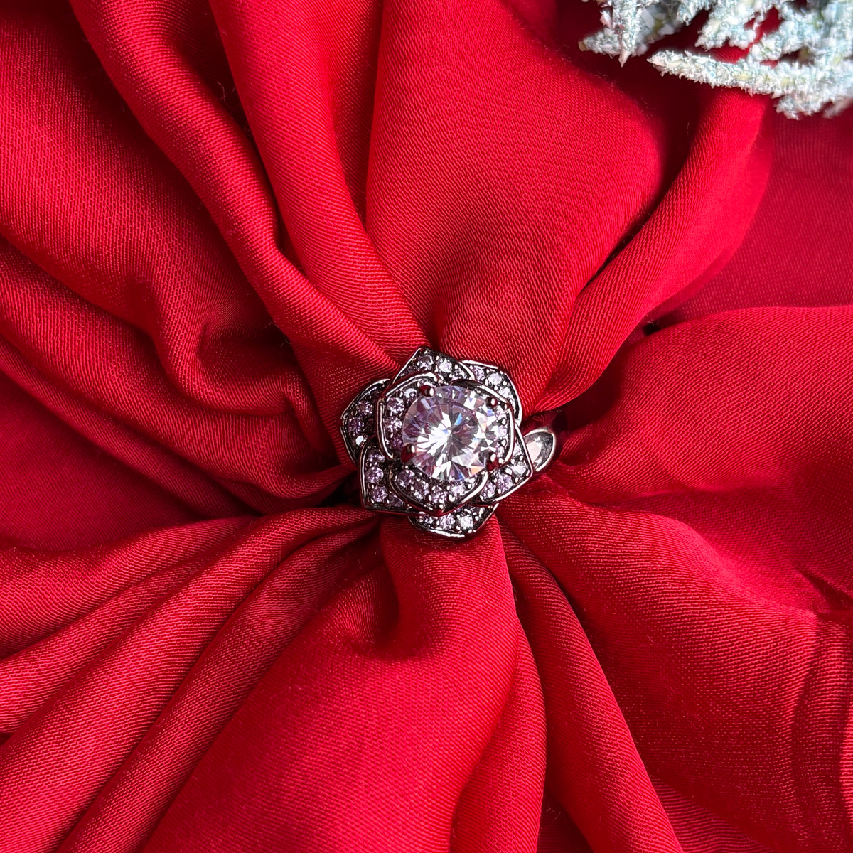 Gulnaar Ring