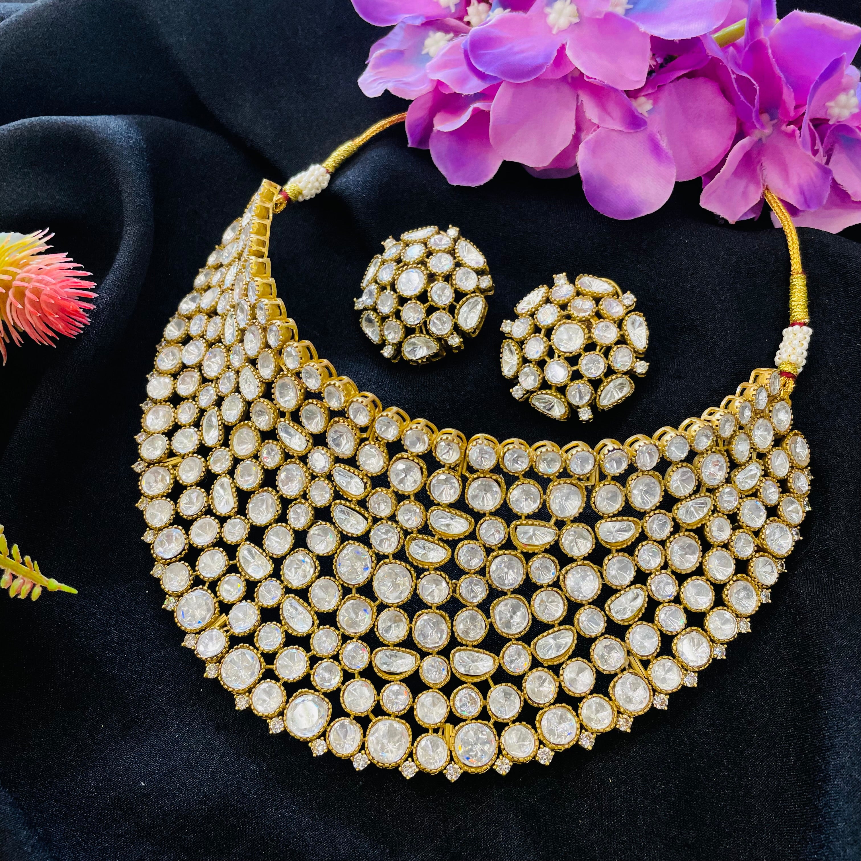 Nayaab Navya Neckpiece