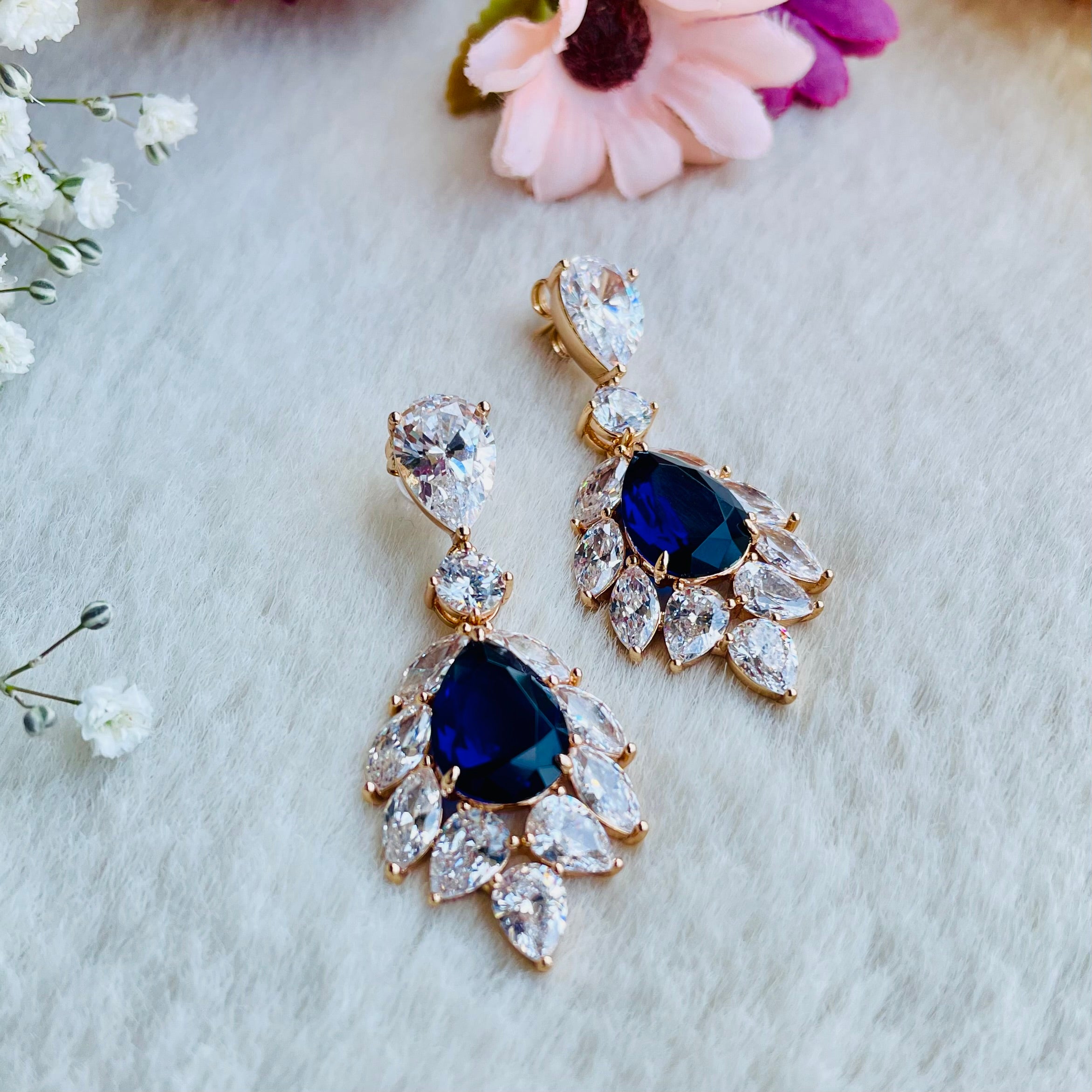 Layla Liv Earrings