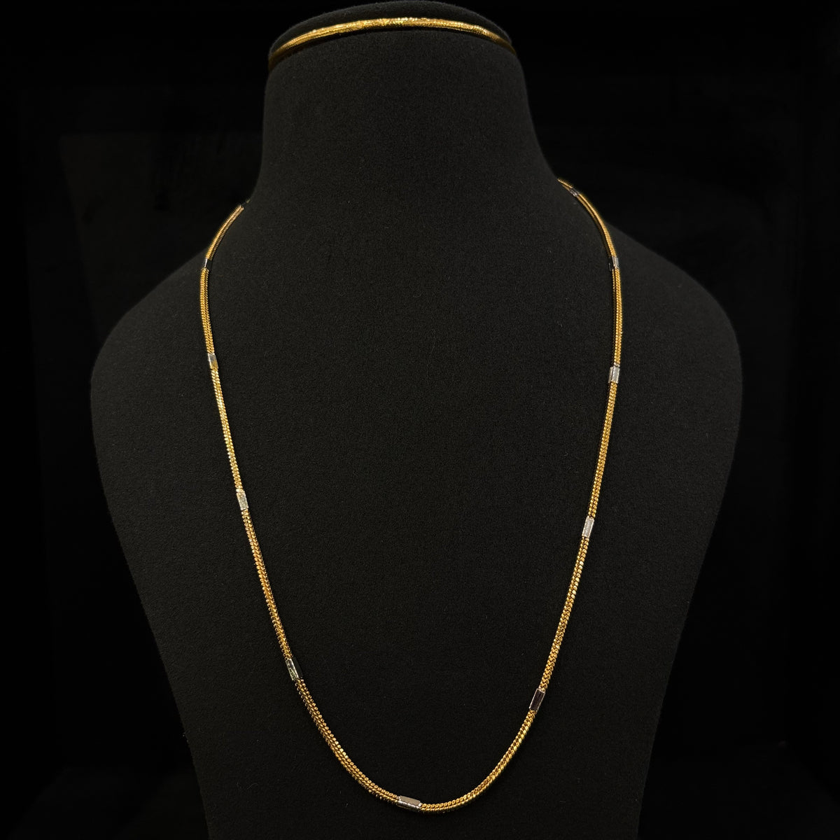 Eshani Chain