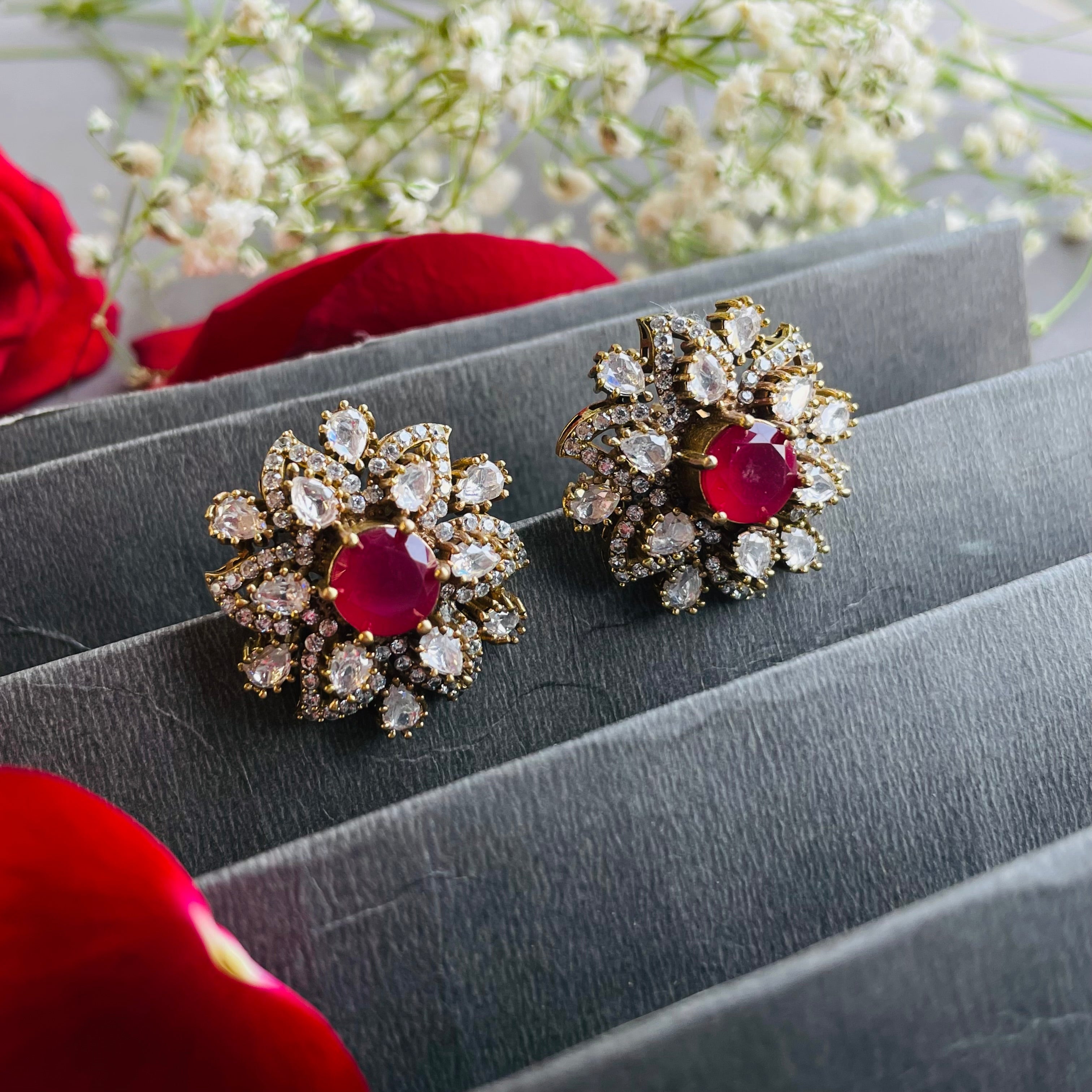 Nayaab Lois earrings