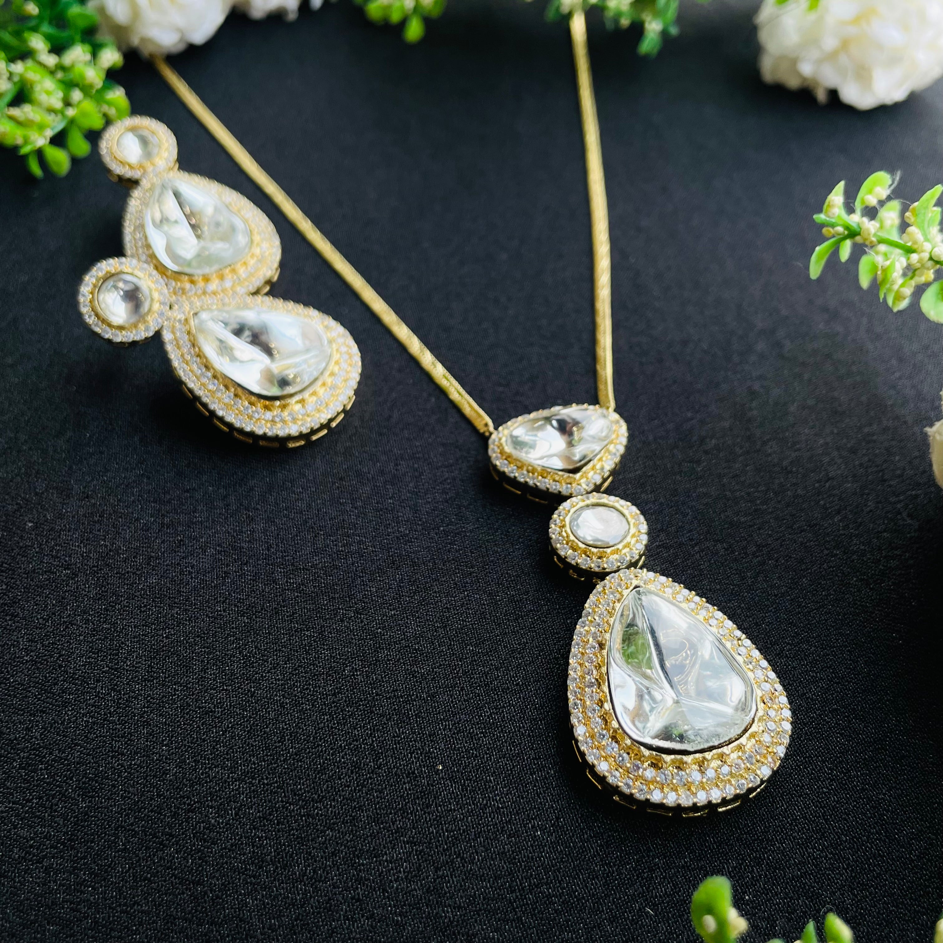 Nayaab Drop Polki pendant Neckpiece