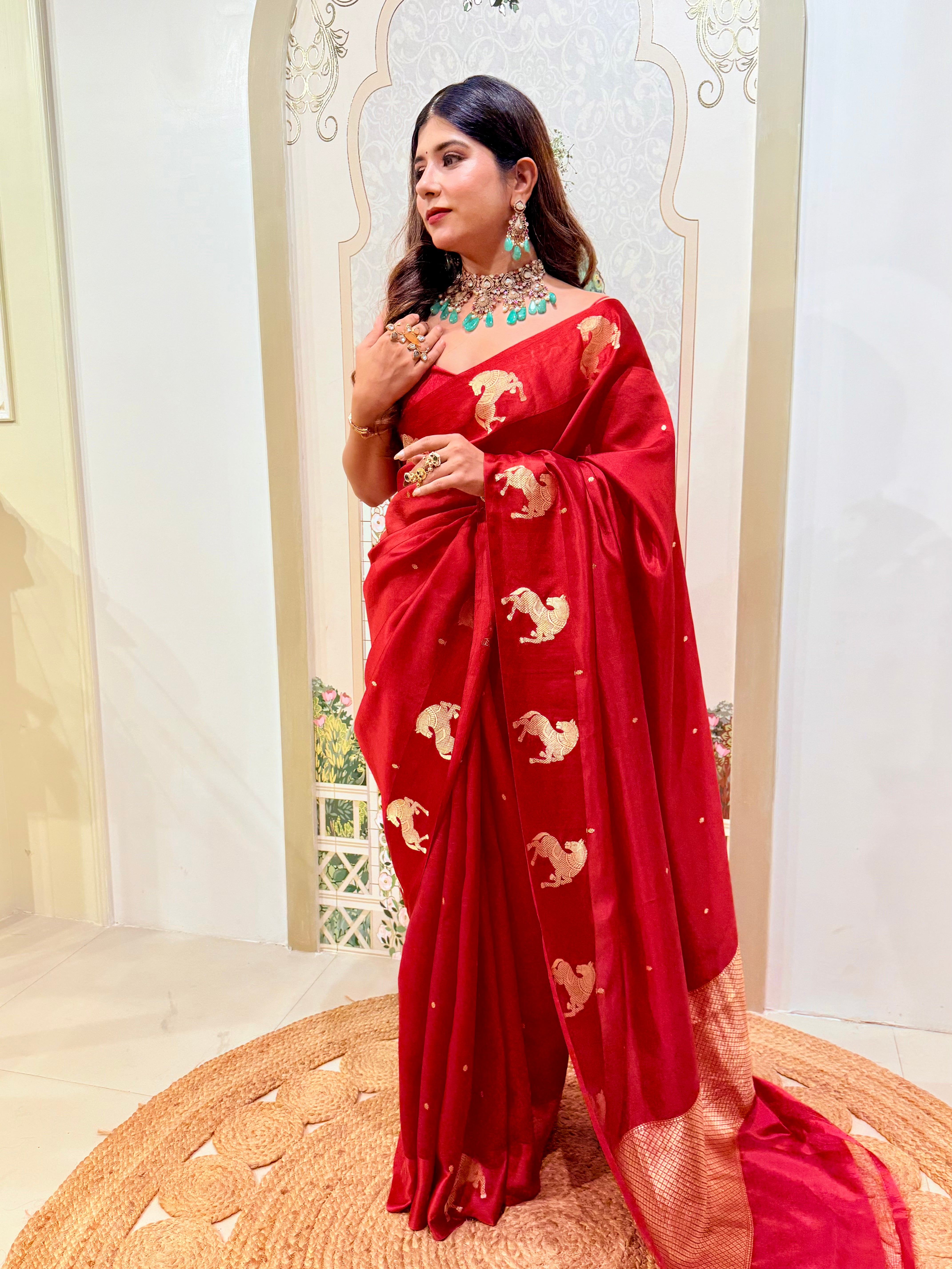 Haniya saree