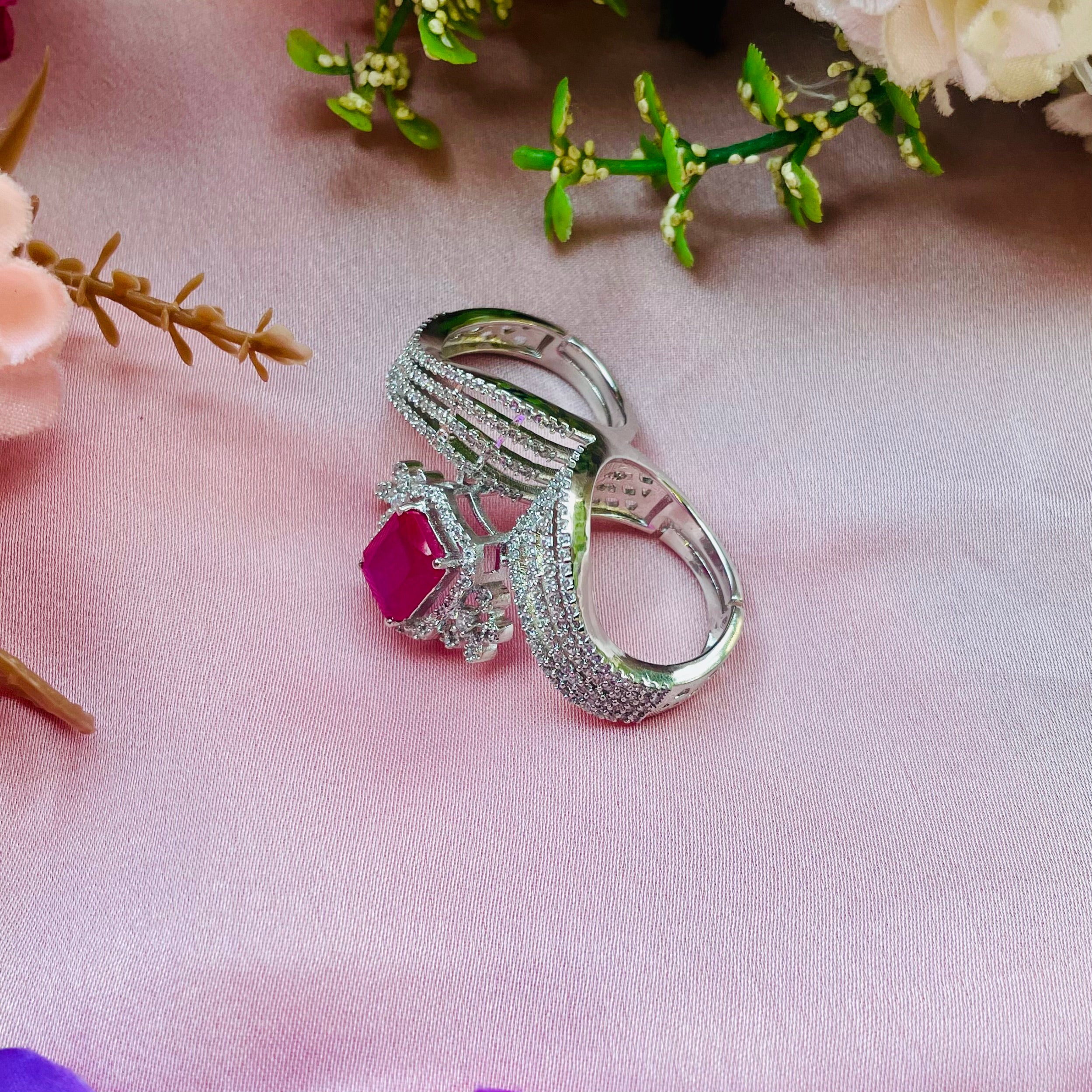 Ad Billie ring adjustable