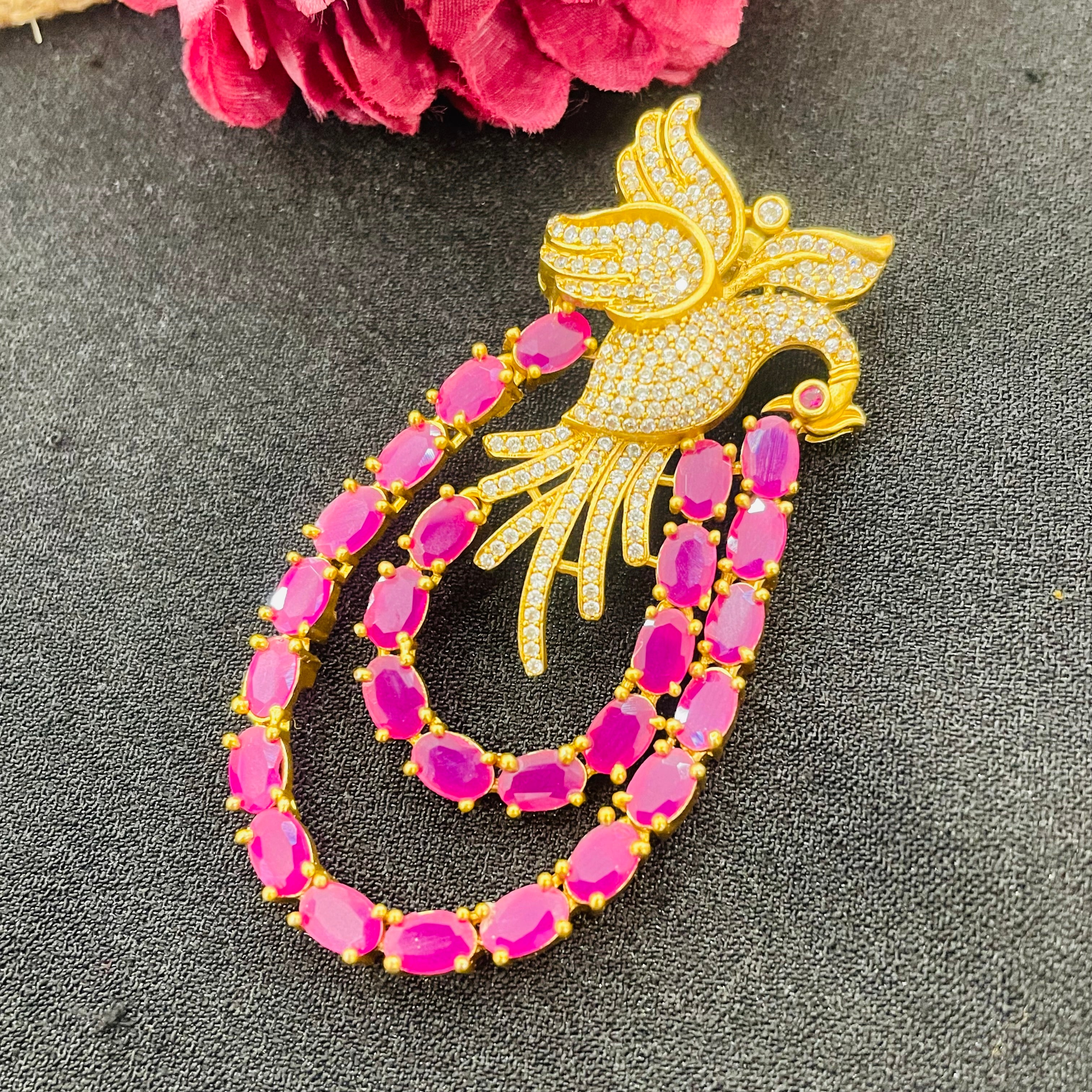 Nayaab ayisha brooch