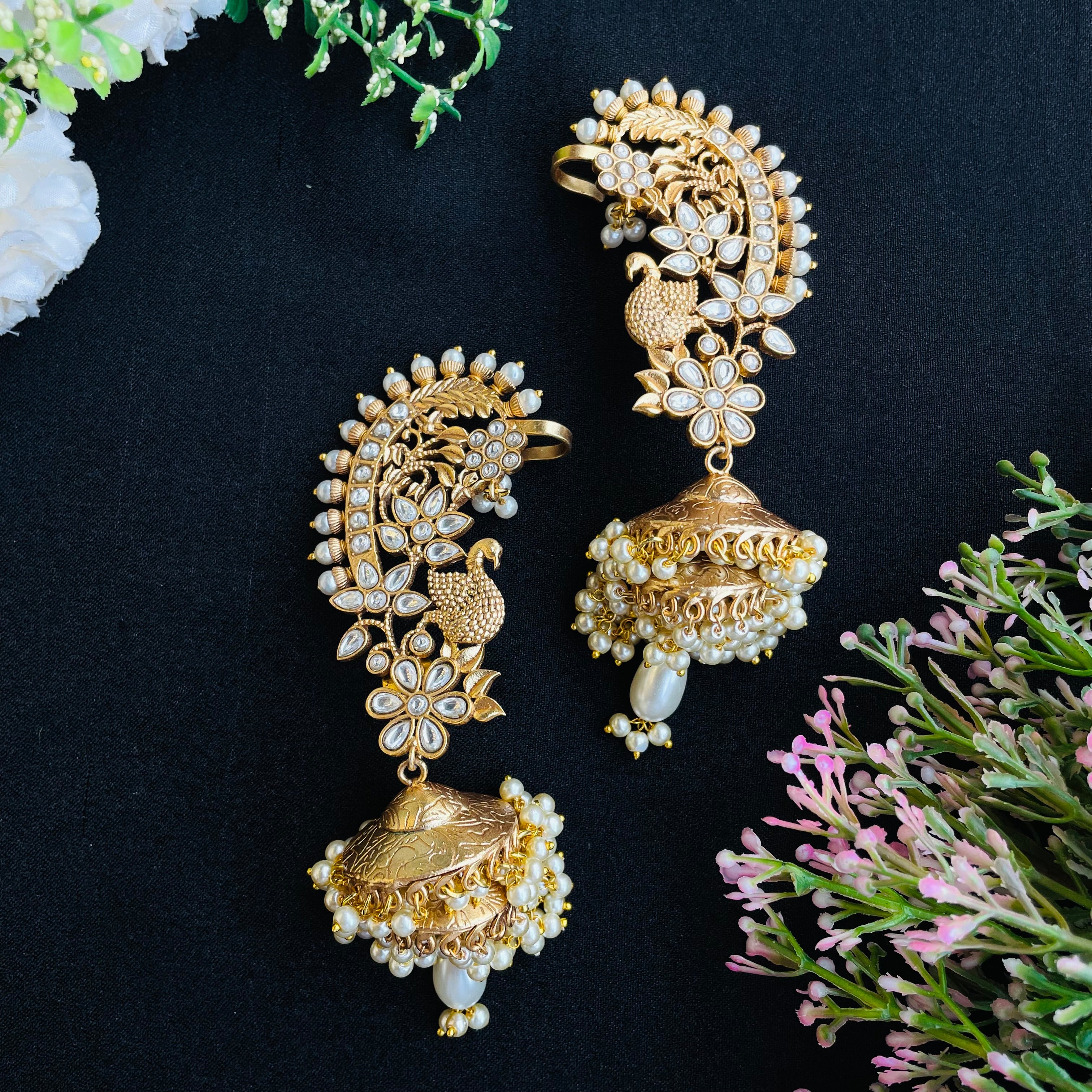 Nayaab Bhavya Earcuff