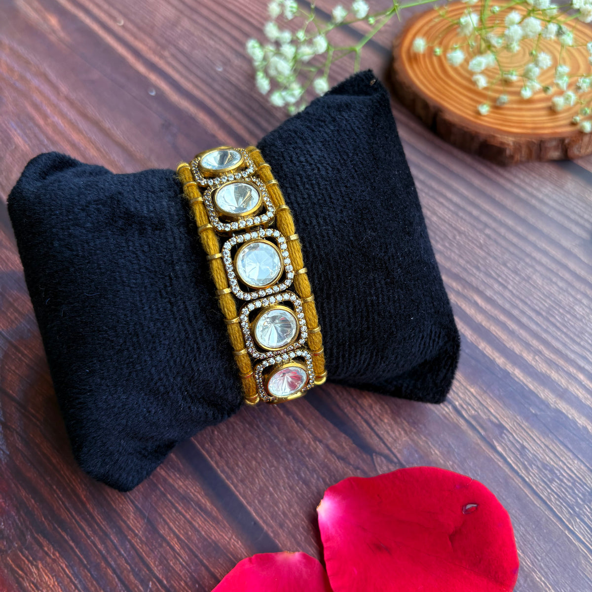 Nayaab Charvi Bracelet