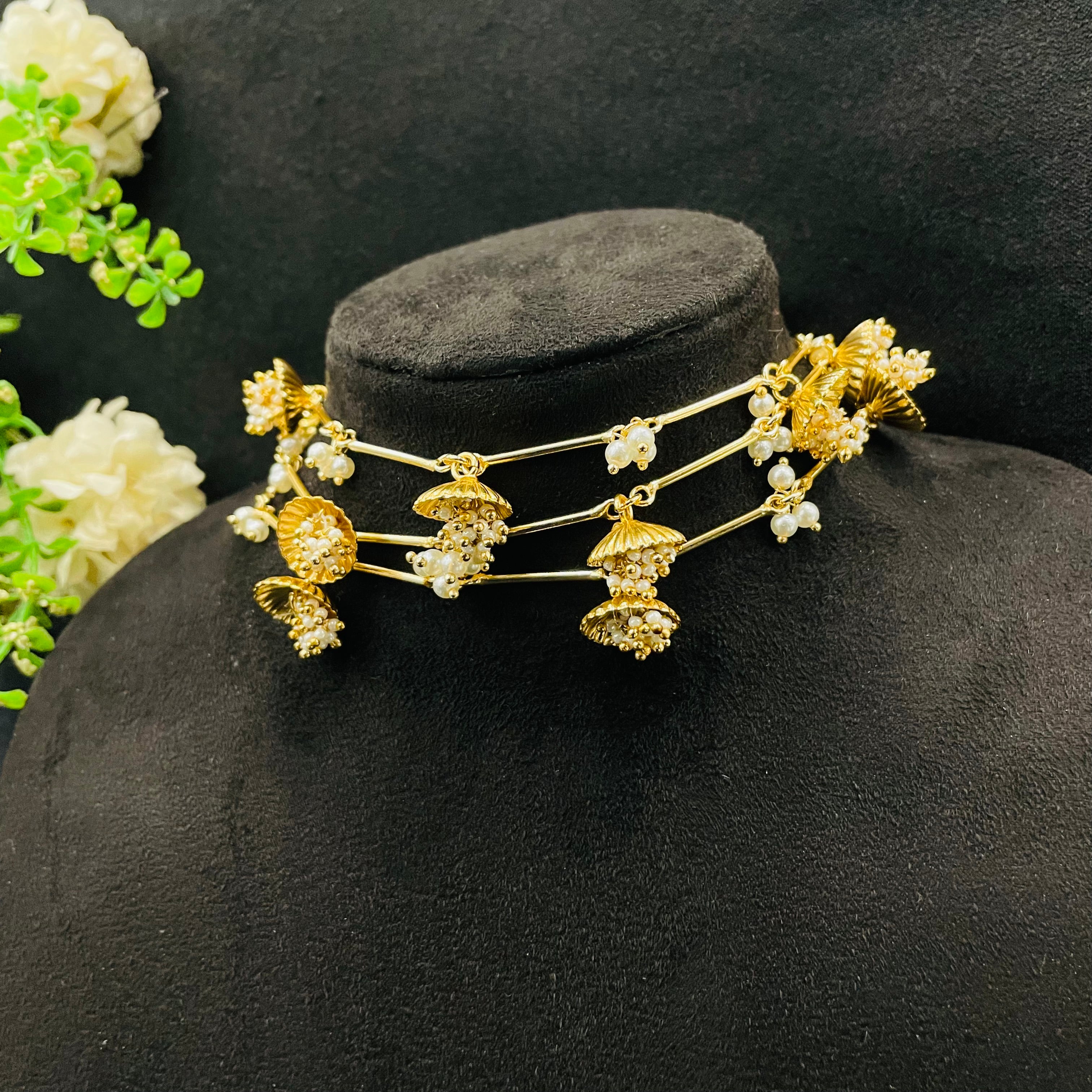 Nayaab Viral Jhumki Choker