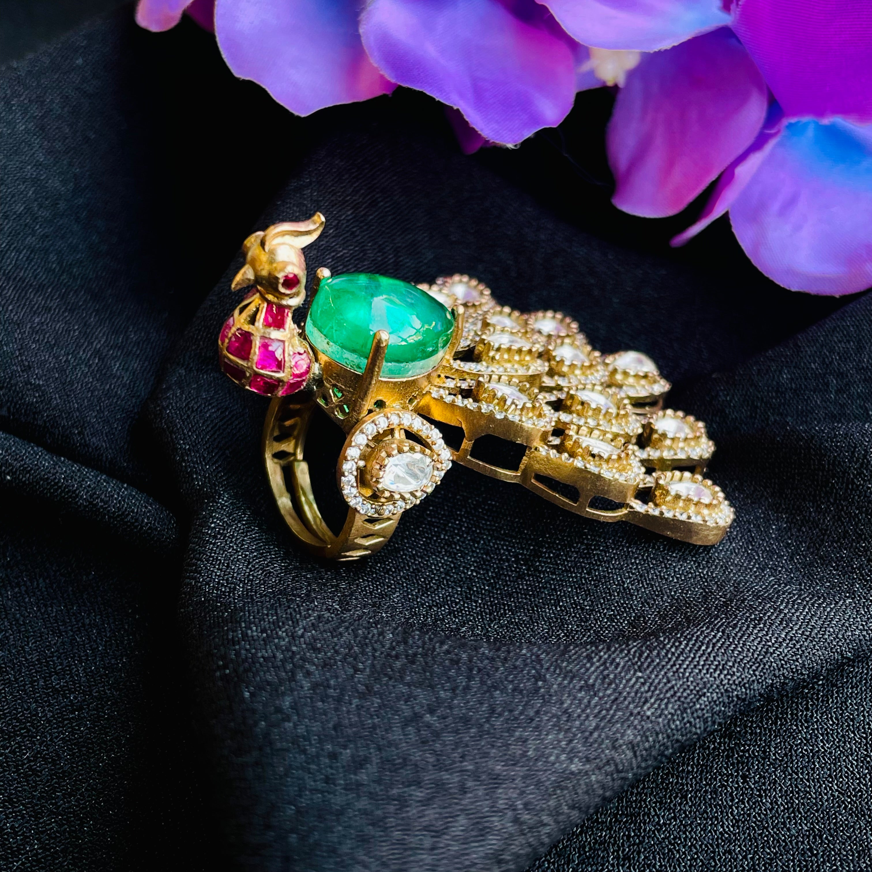 Nayaab Mayur ring adjustable