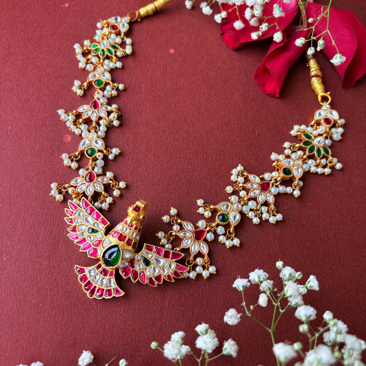 Nayaab Nitya Neckpiece