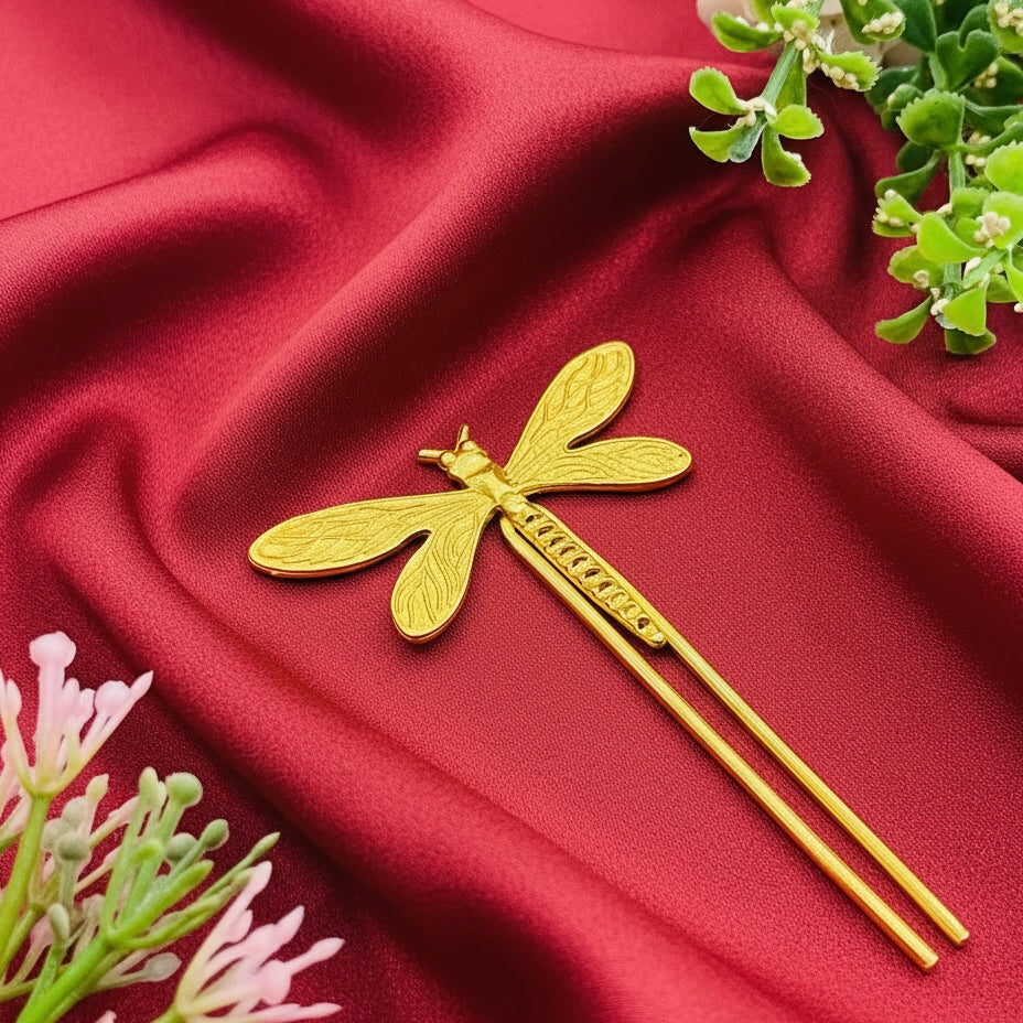 Layla Kudrat Gold Hairpin