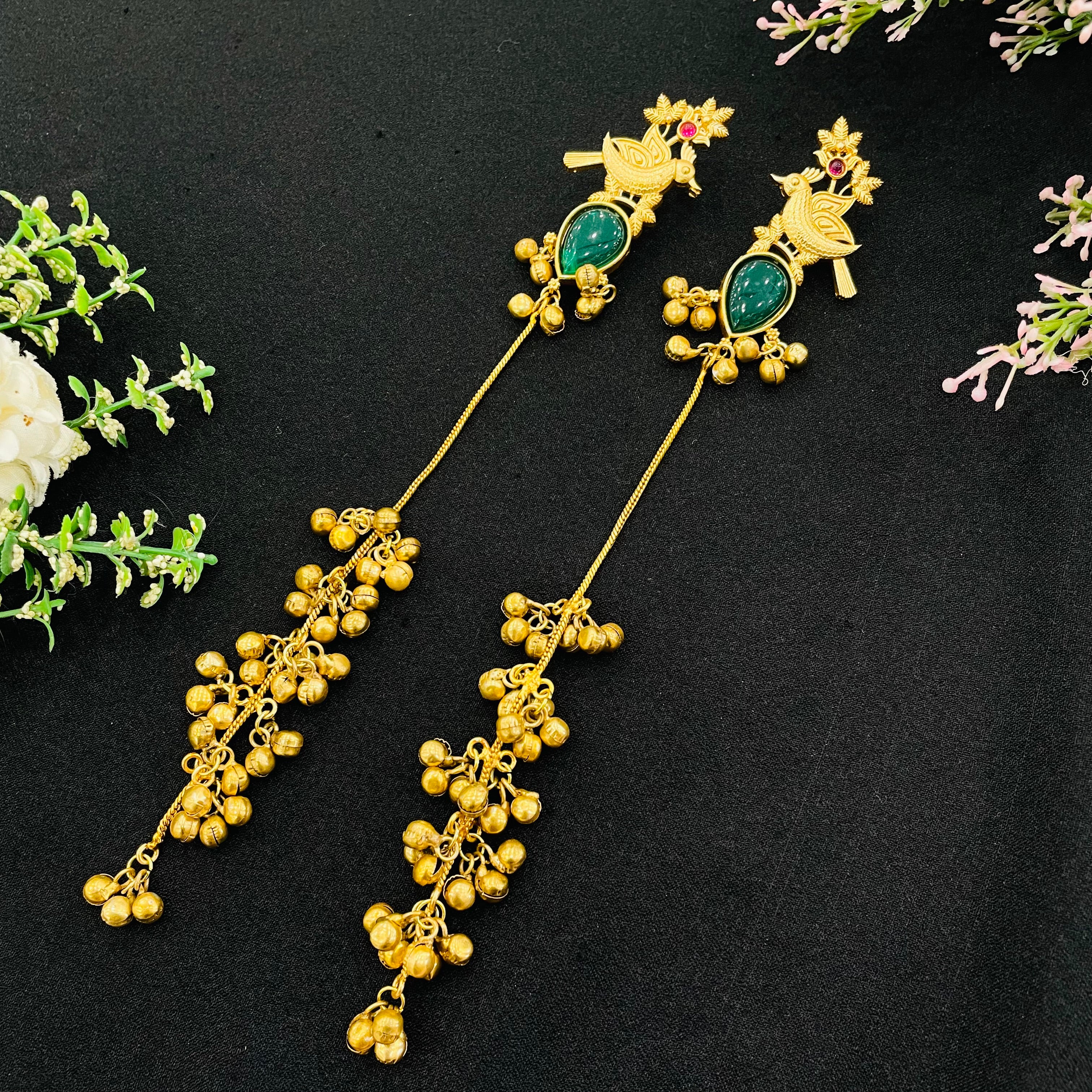 Nayaab Vedika Earrings