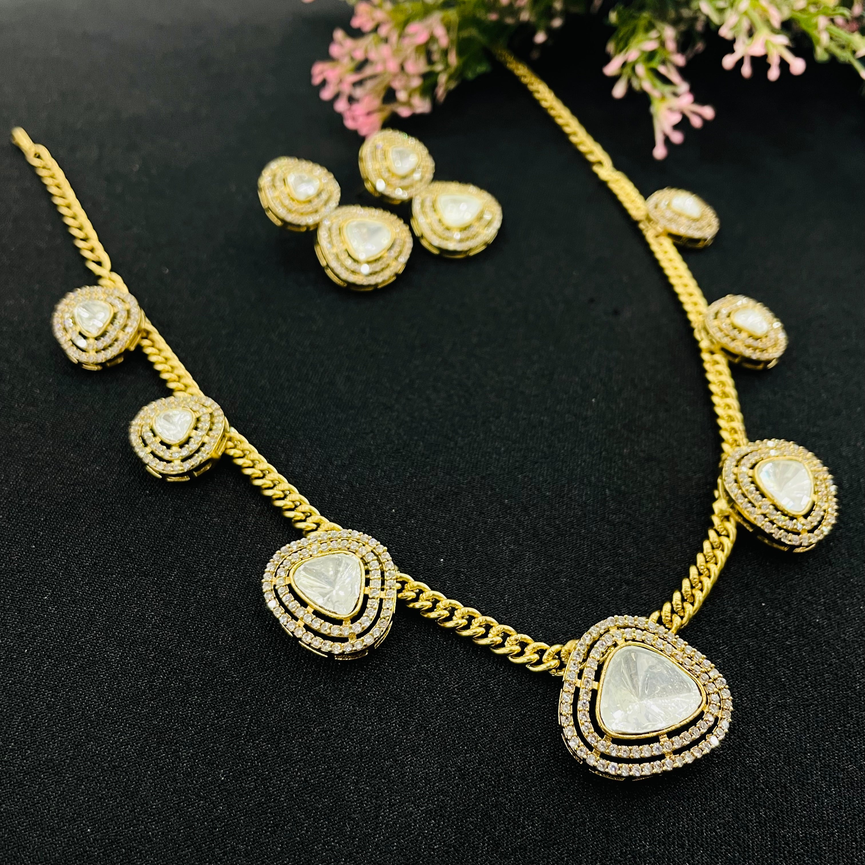 Nayaab Shreya Polki Neckpiece