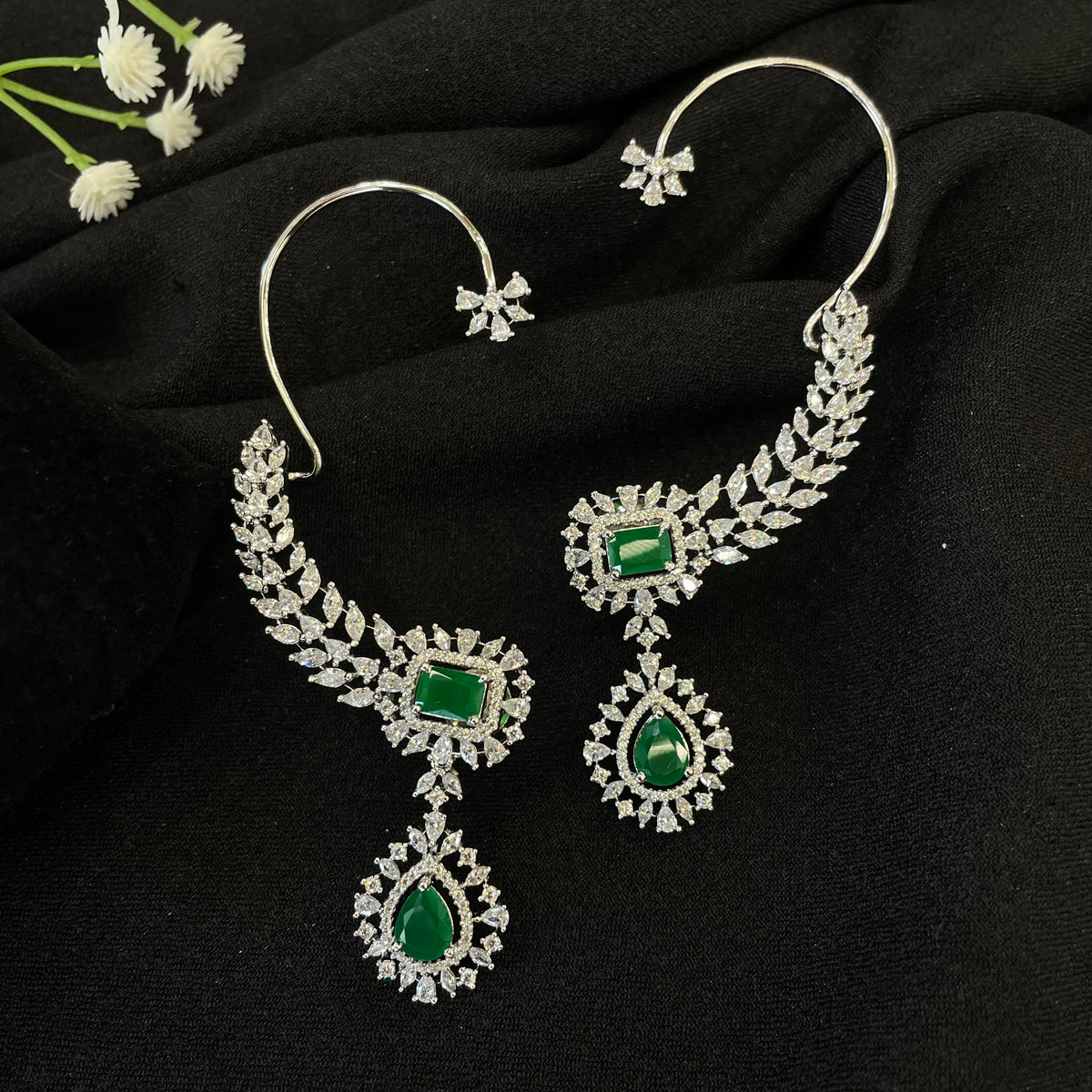 Gulnaar Earcuff