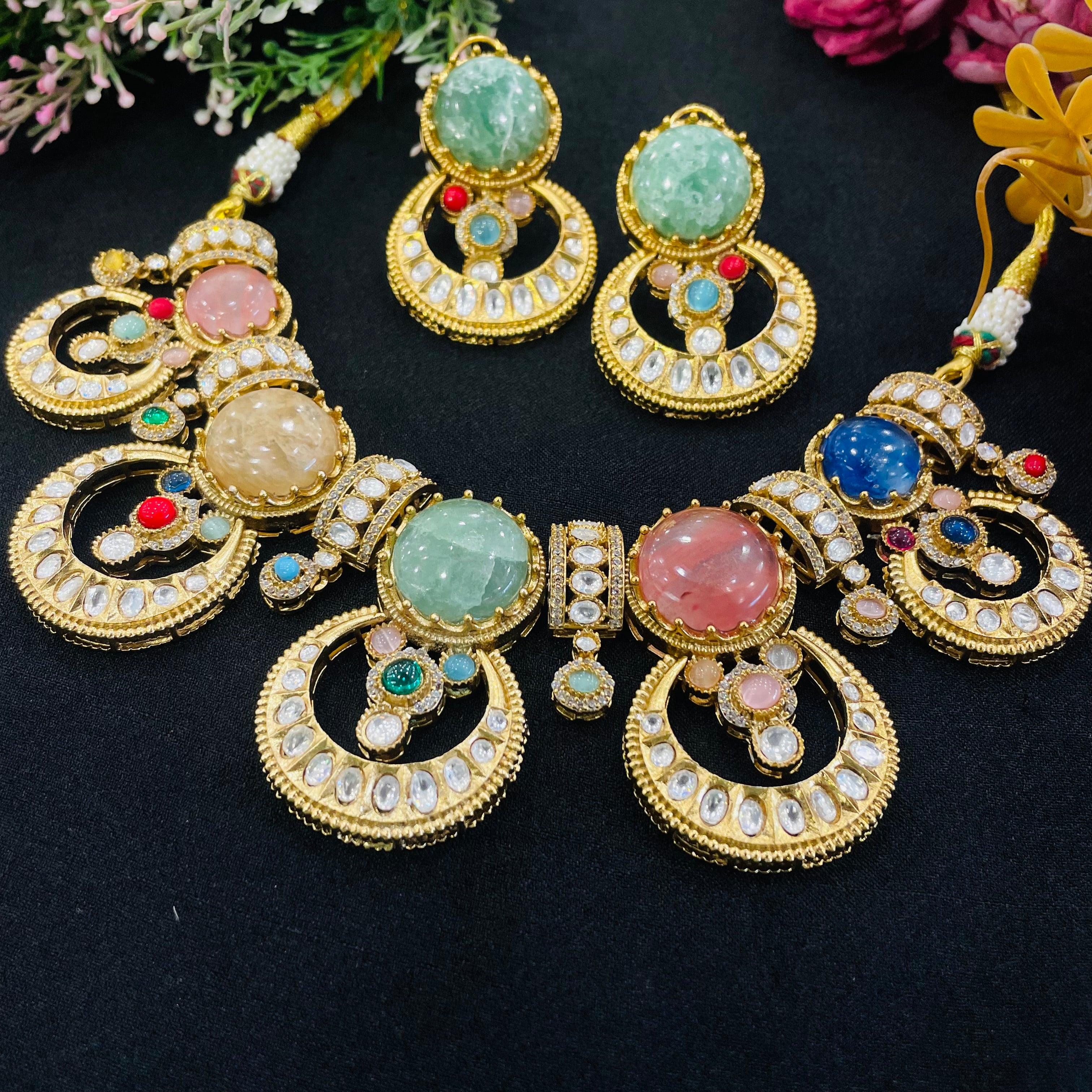 Nayaab Anushka neckpiece
