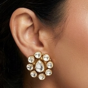 Nayaab Kriti studs