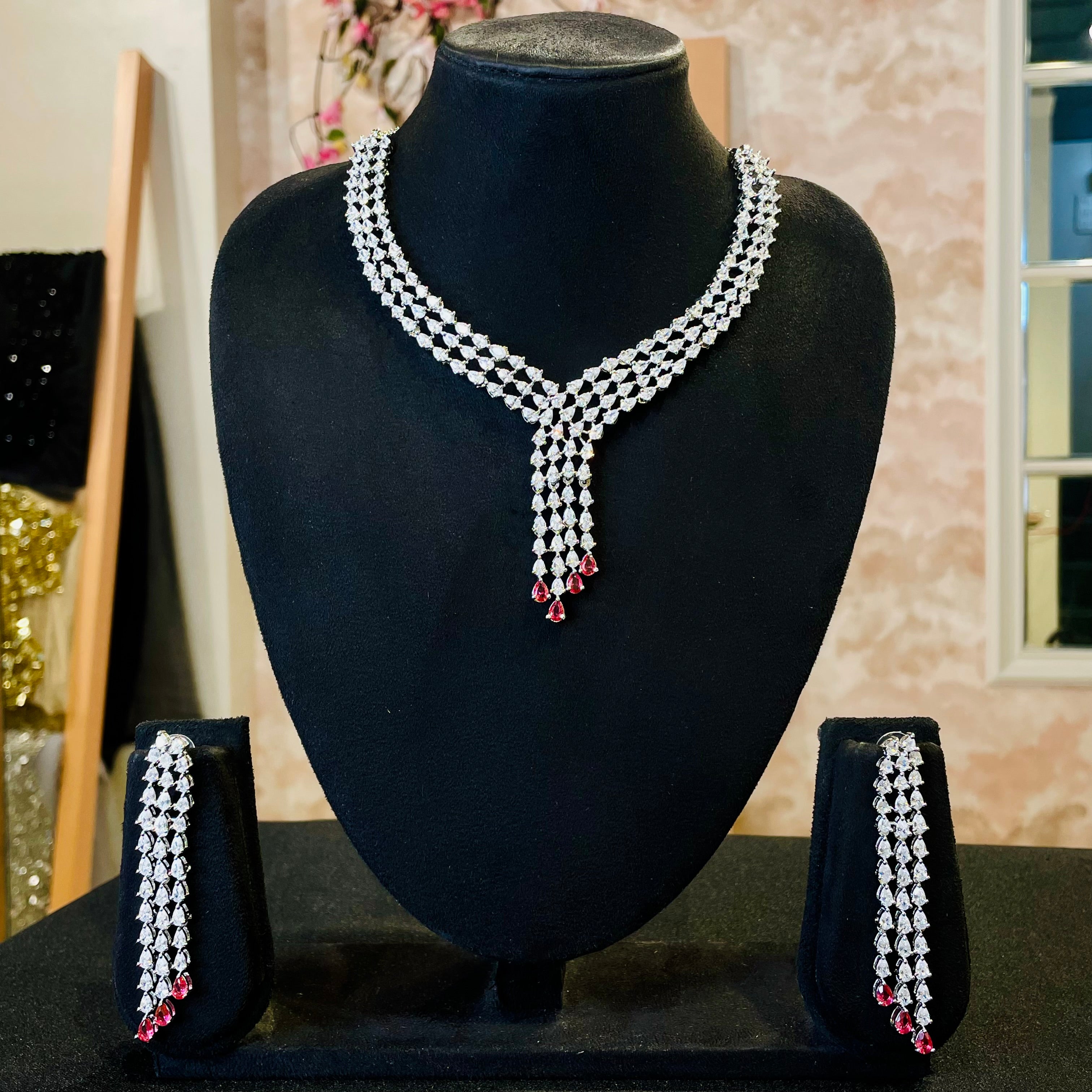 Ad Siya Neckpiece