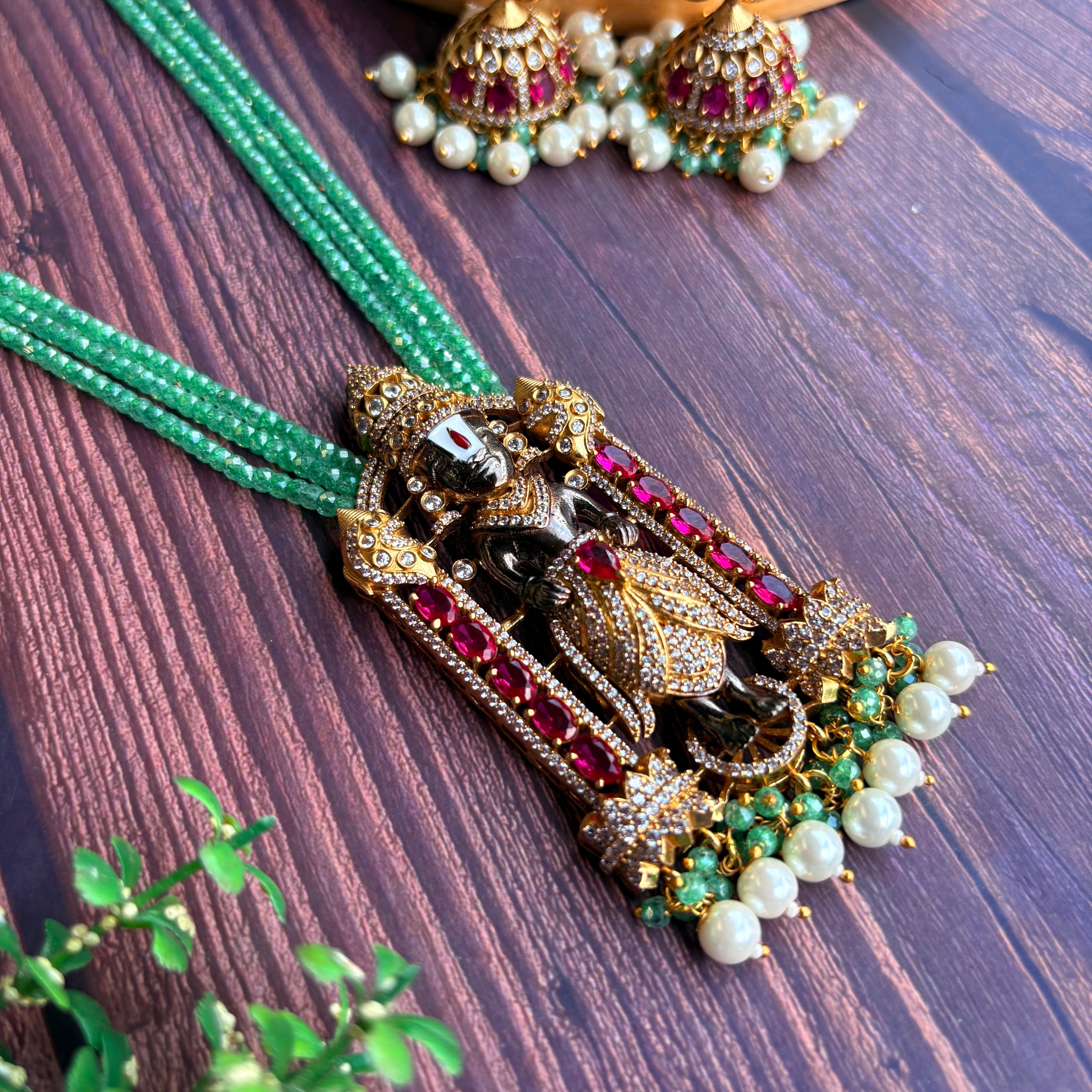 Nayaab Ram Lalla Divine Neckpiece