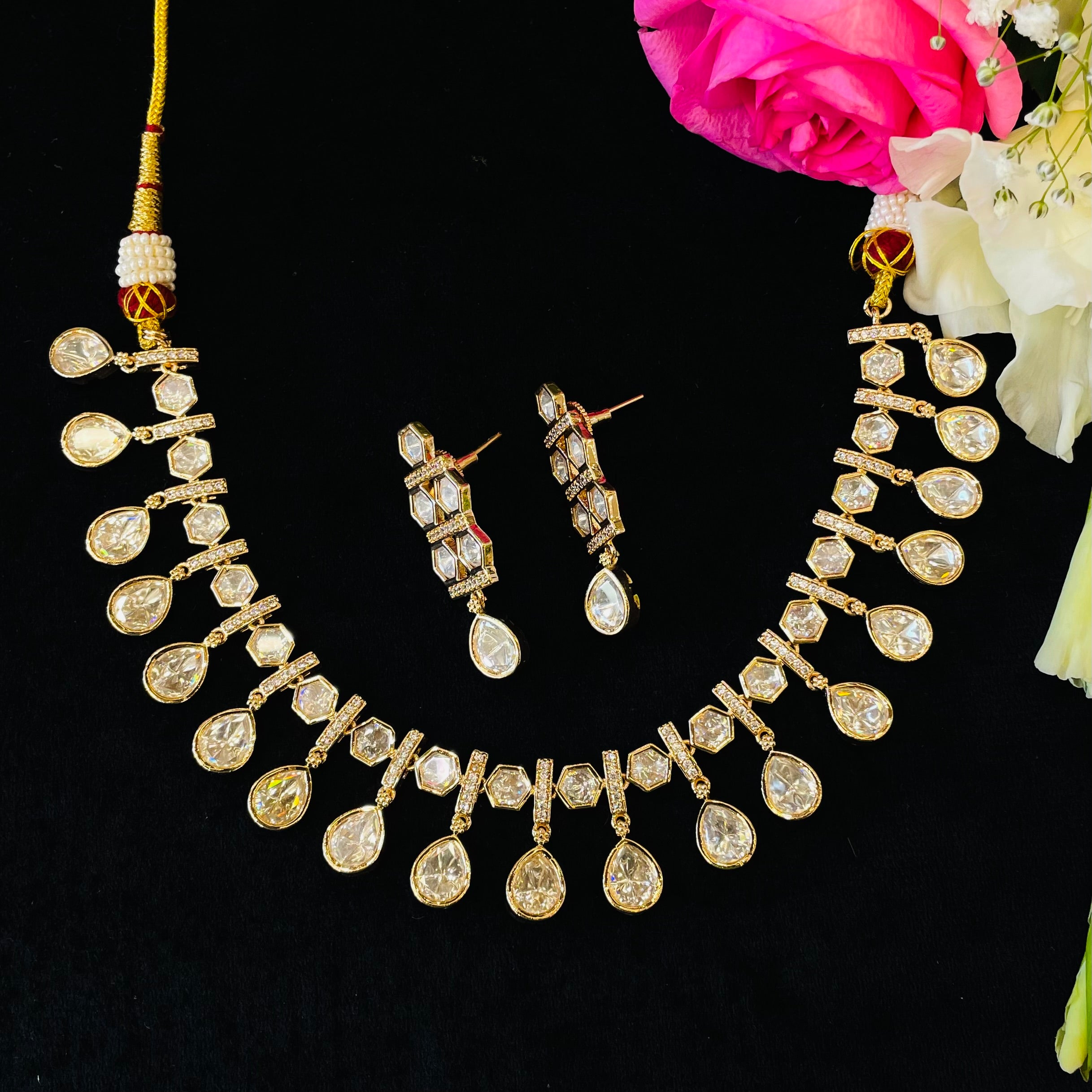 Nayaab Moni Polki Neckpiece