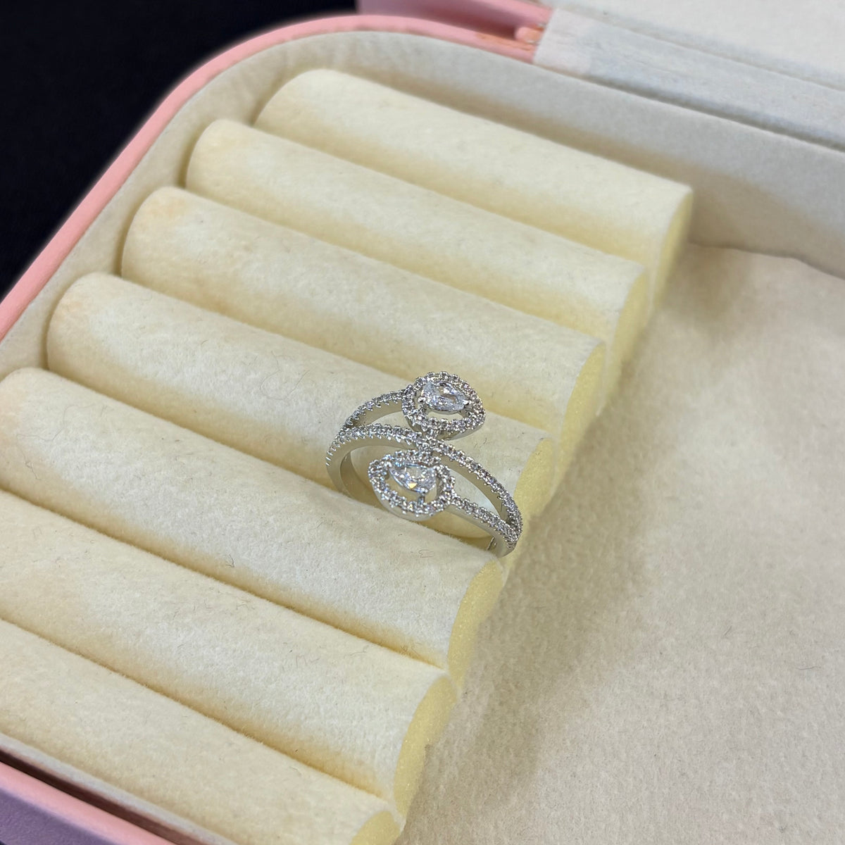 Iraaya Ring