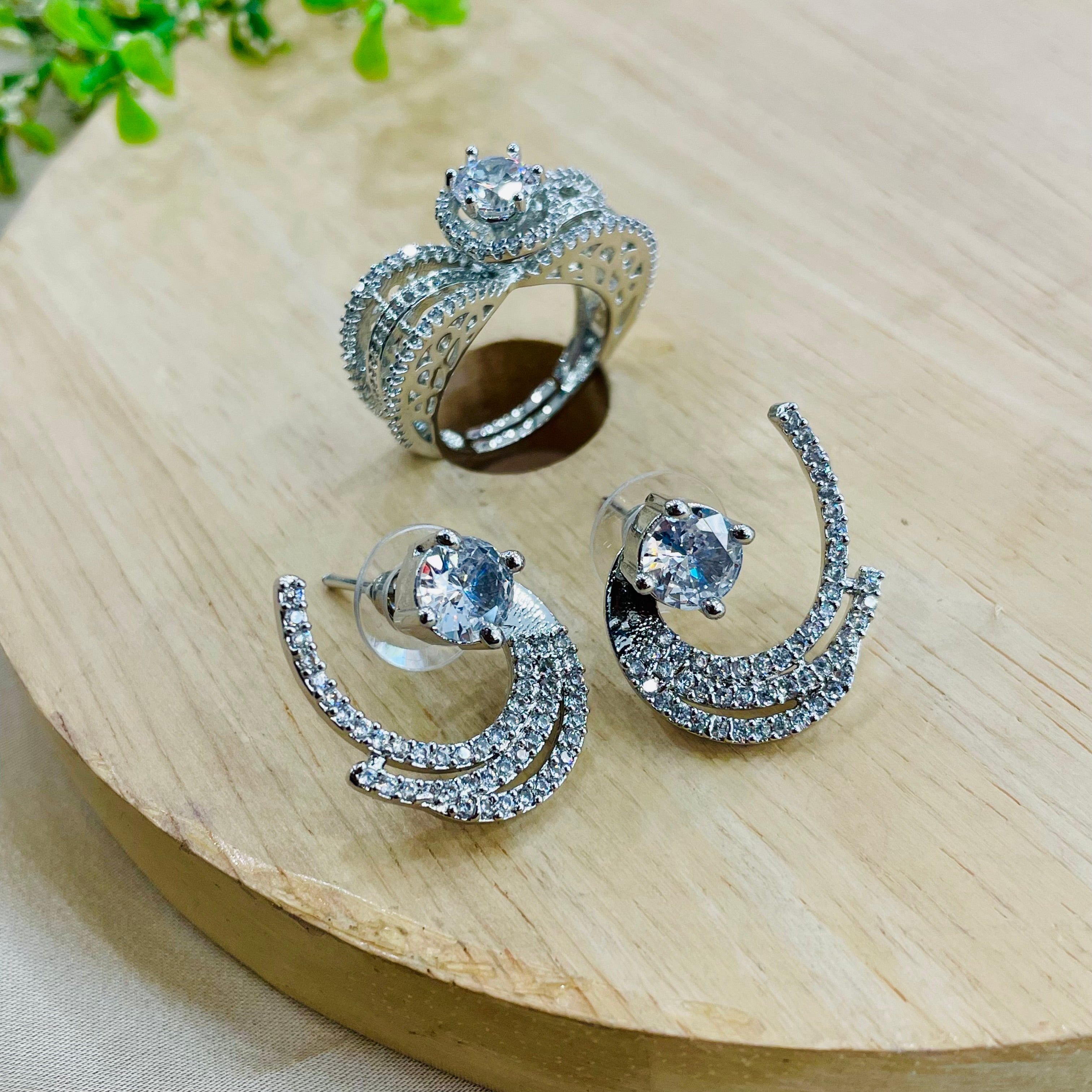Ad Maanya studs with ring combo