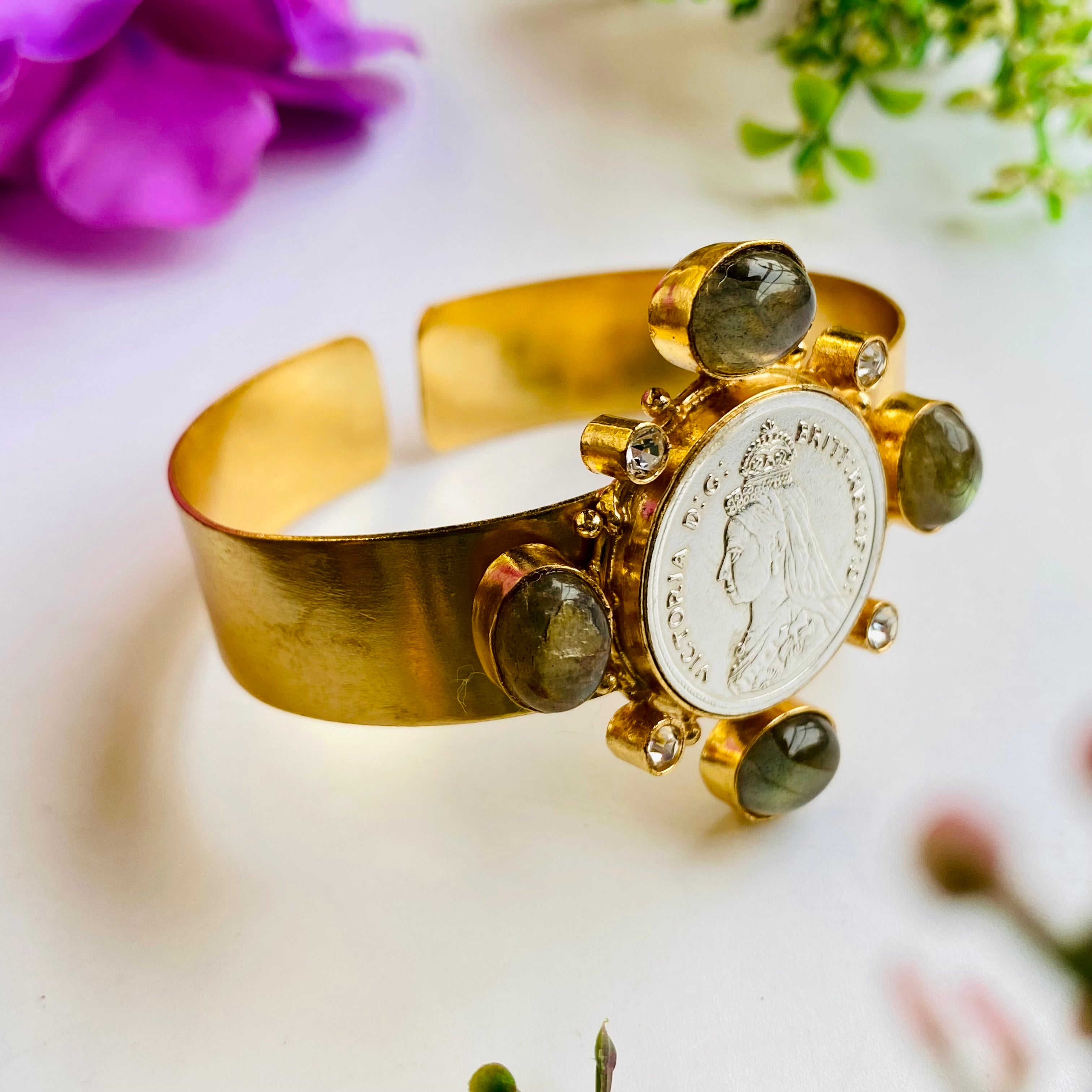 Nayaab Kritika bracelet