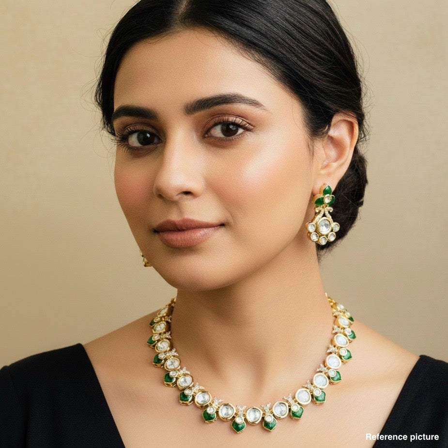 Nayaab Deepti Neckpiece