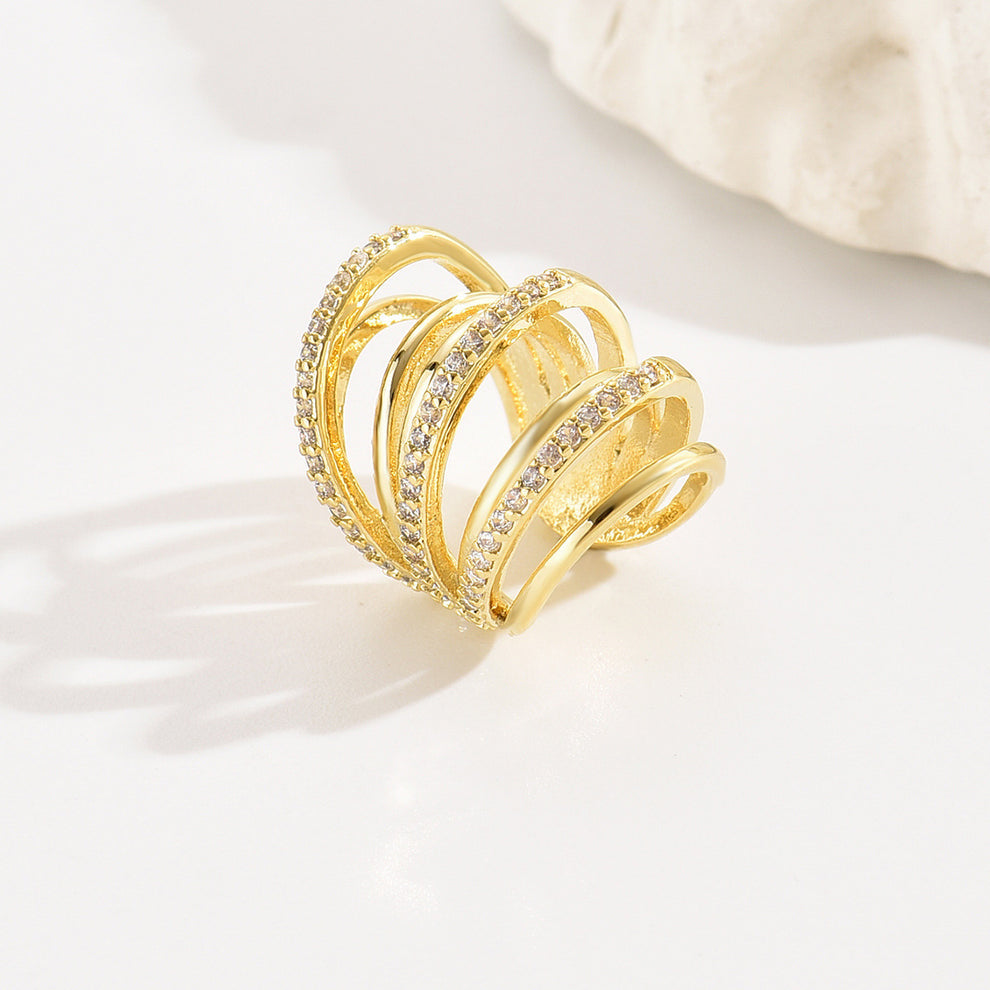 Layla Winona Earcuff