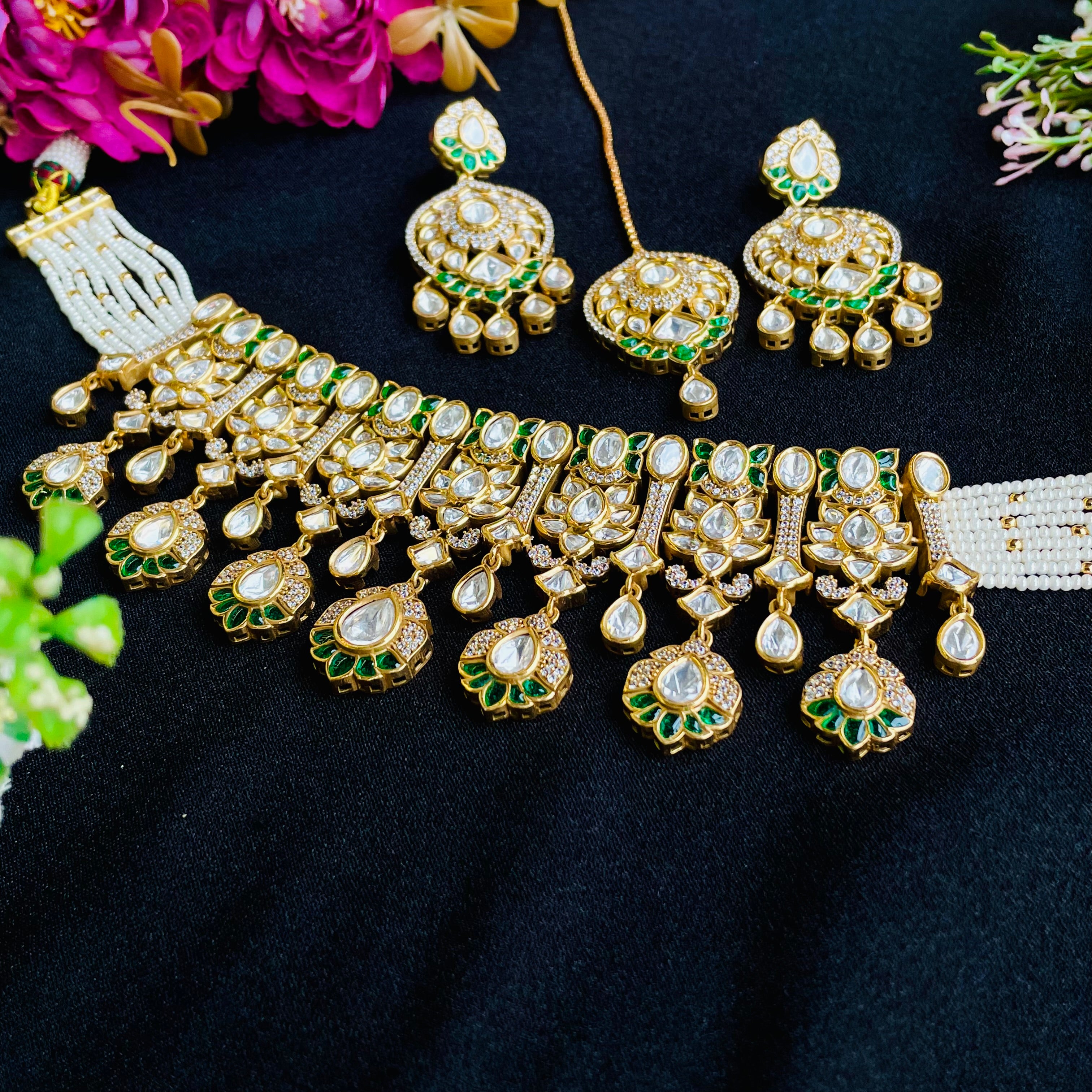 Nayaab kavika Neckpiece