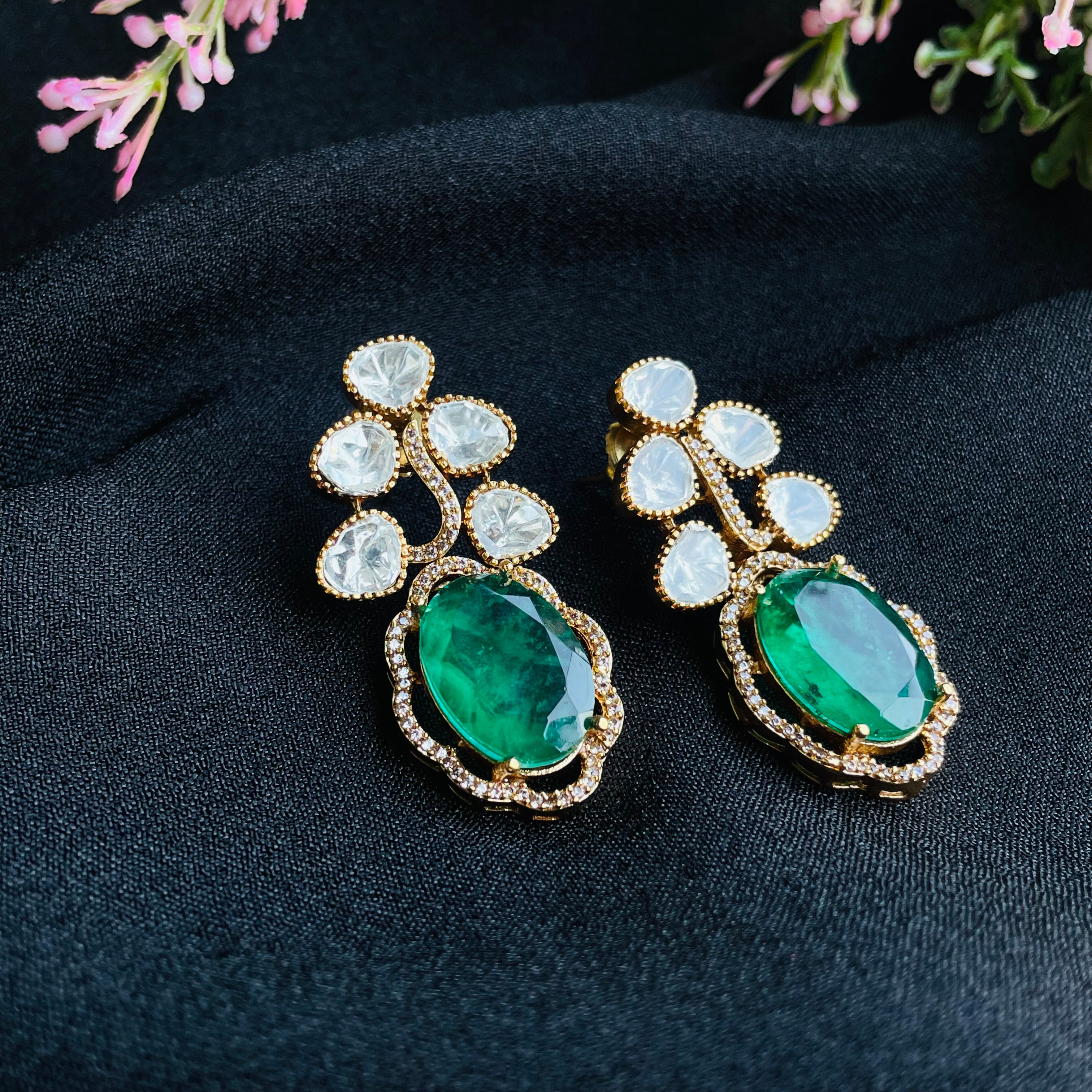 Nayaab Roohi Polki Neckpiece