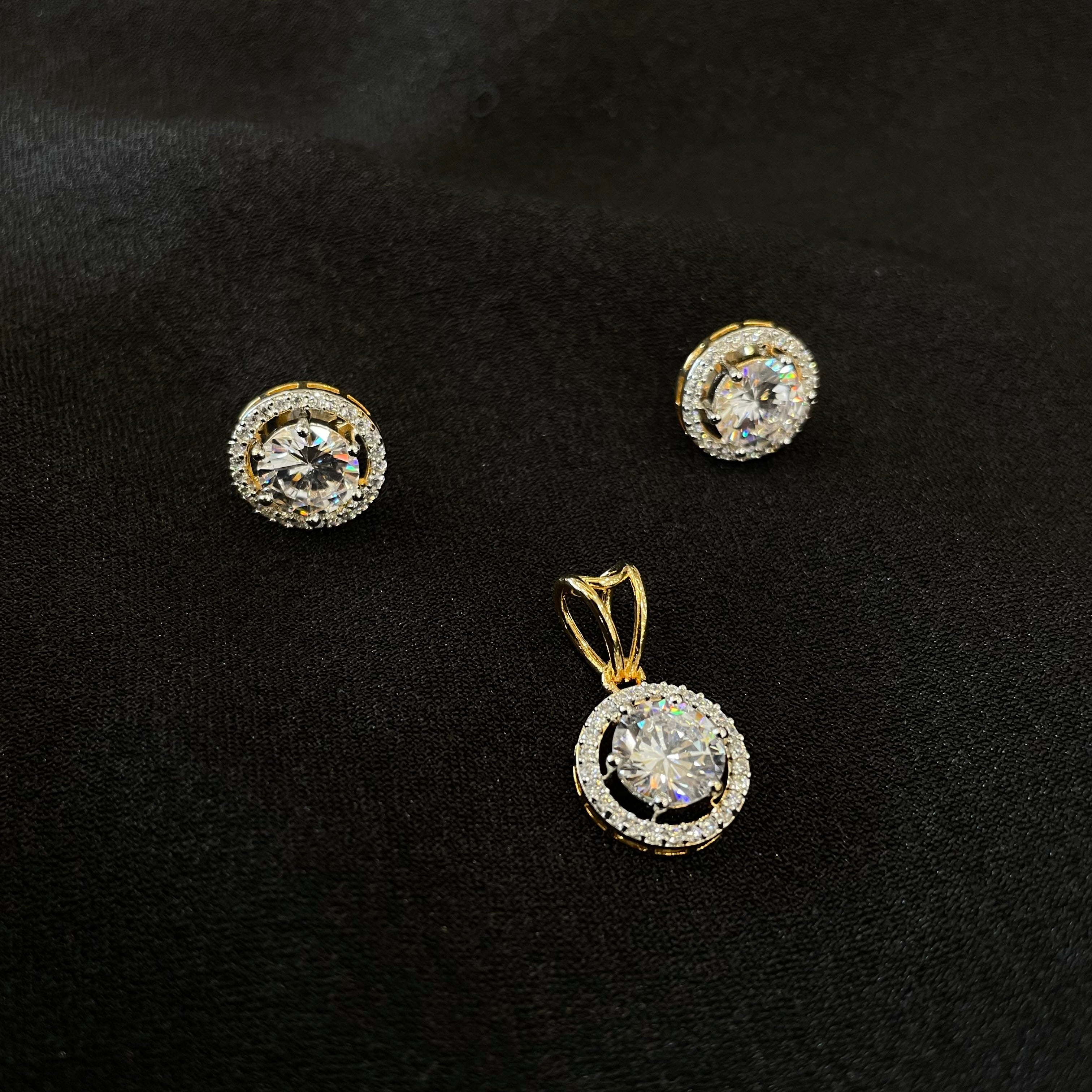 Ad Selah Pendant set