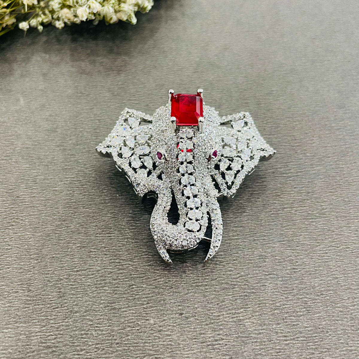 Ad Juhi brooch