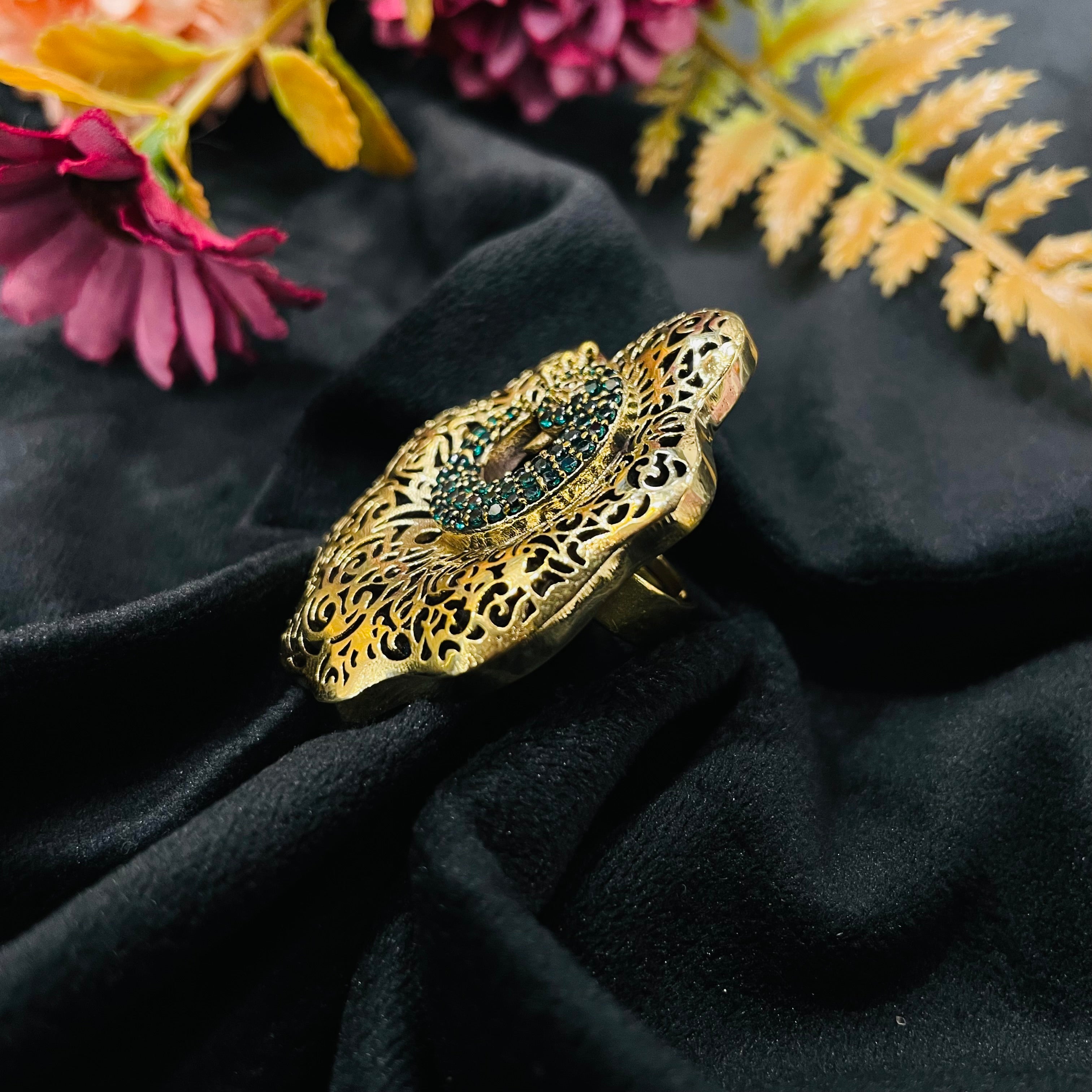 Inara Rubi Ring