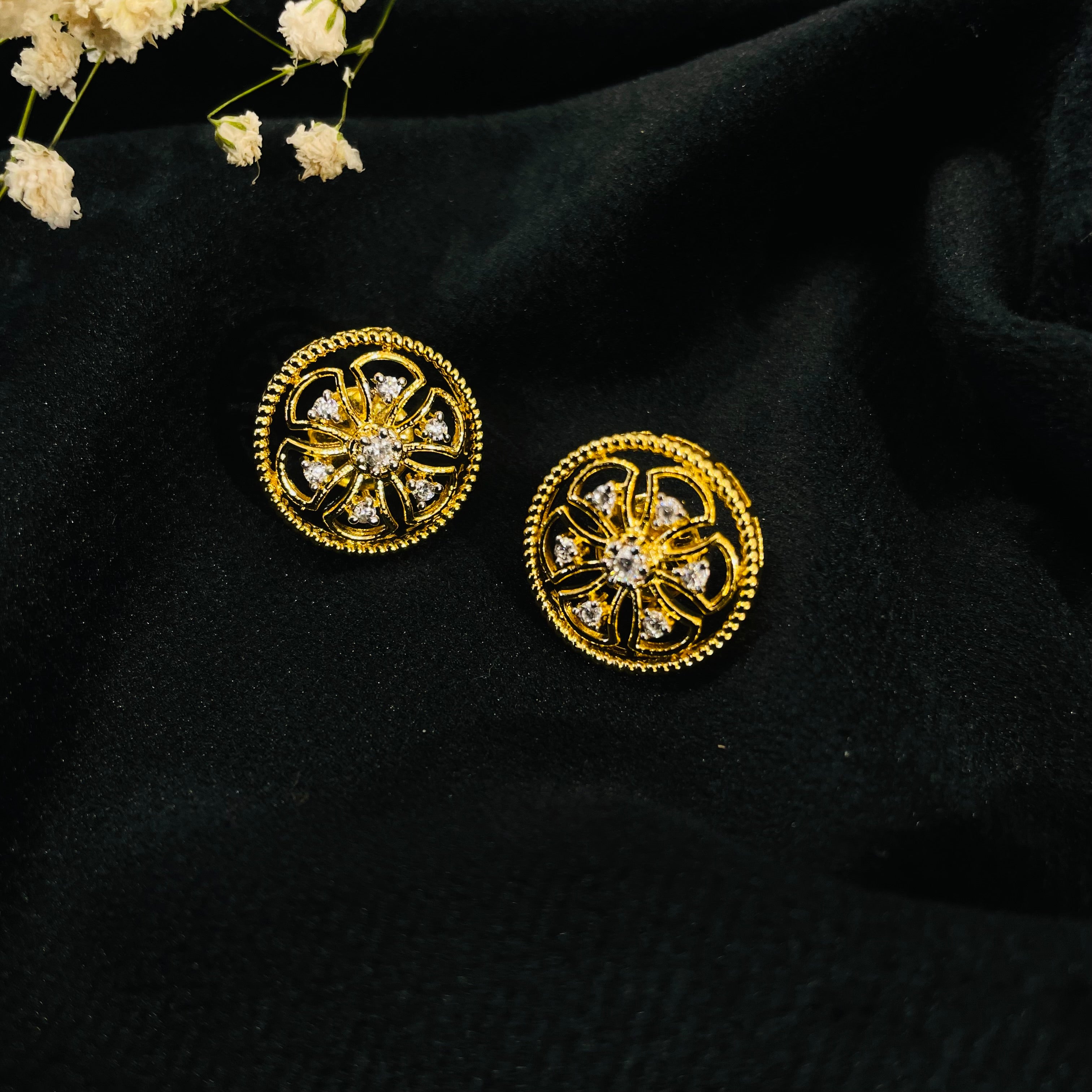 Vs sterling silver studs 1324 6g