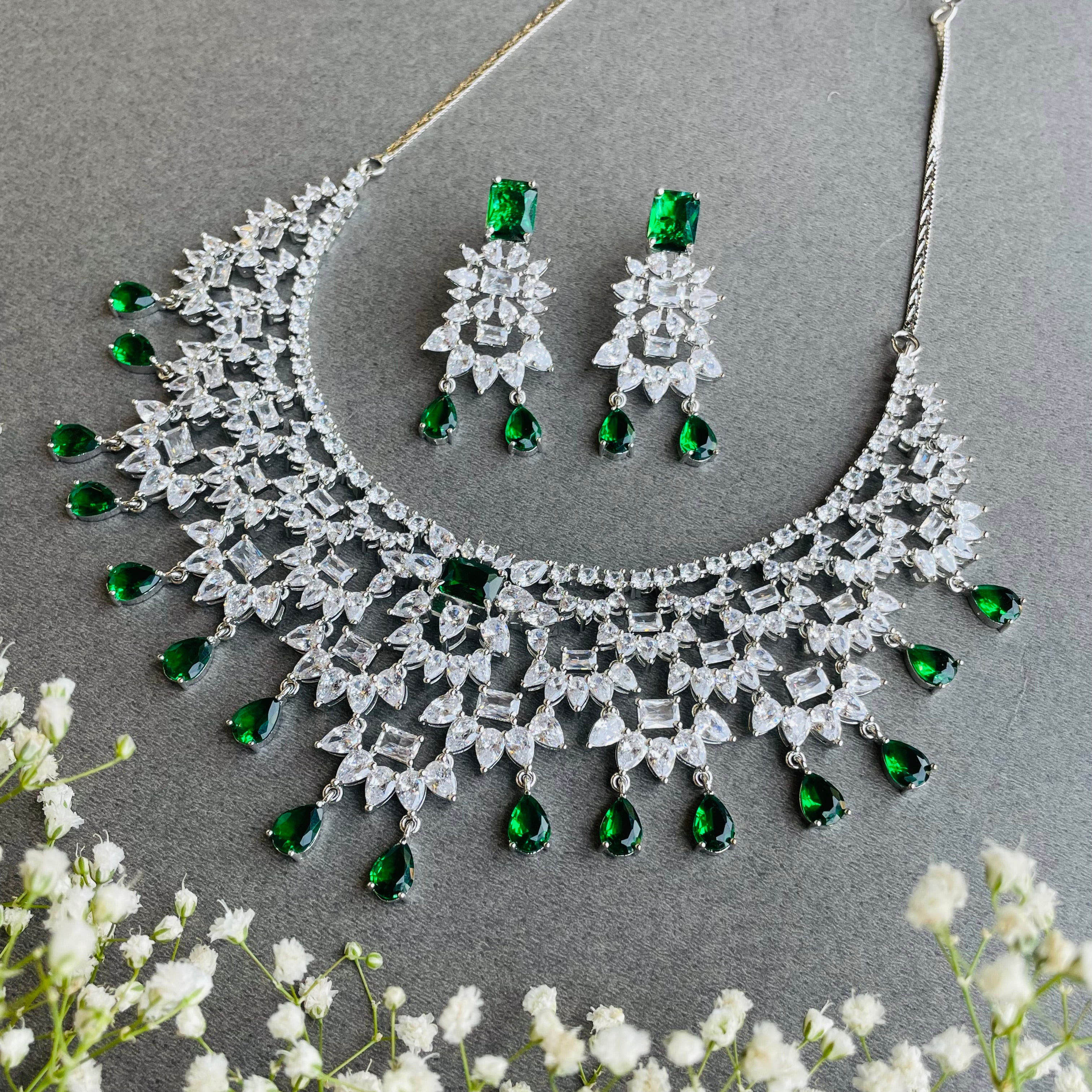Ad Shriya Neckpiece