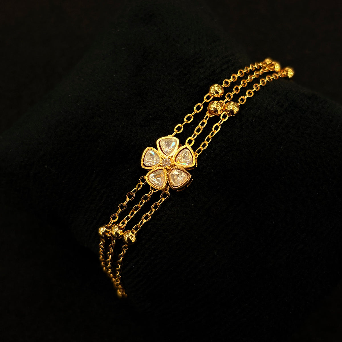 Kashvi Bloom Bracelet